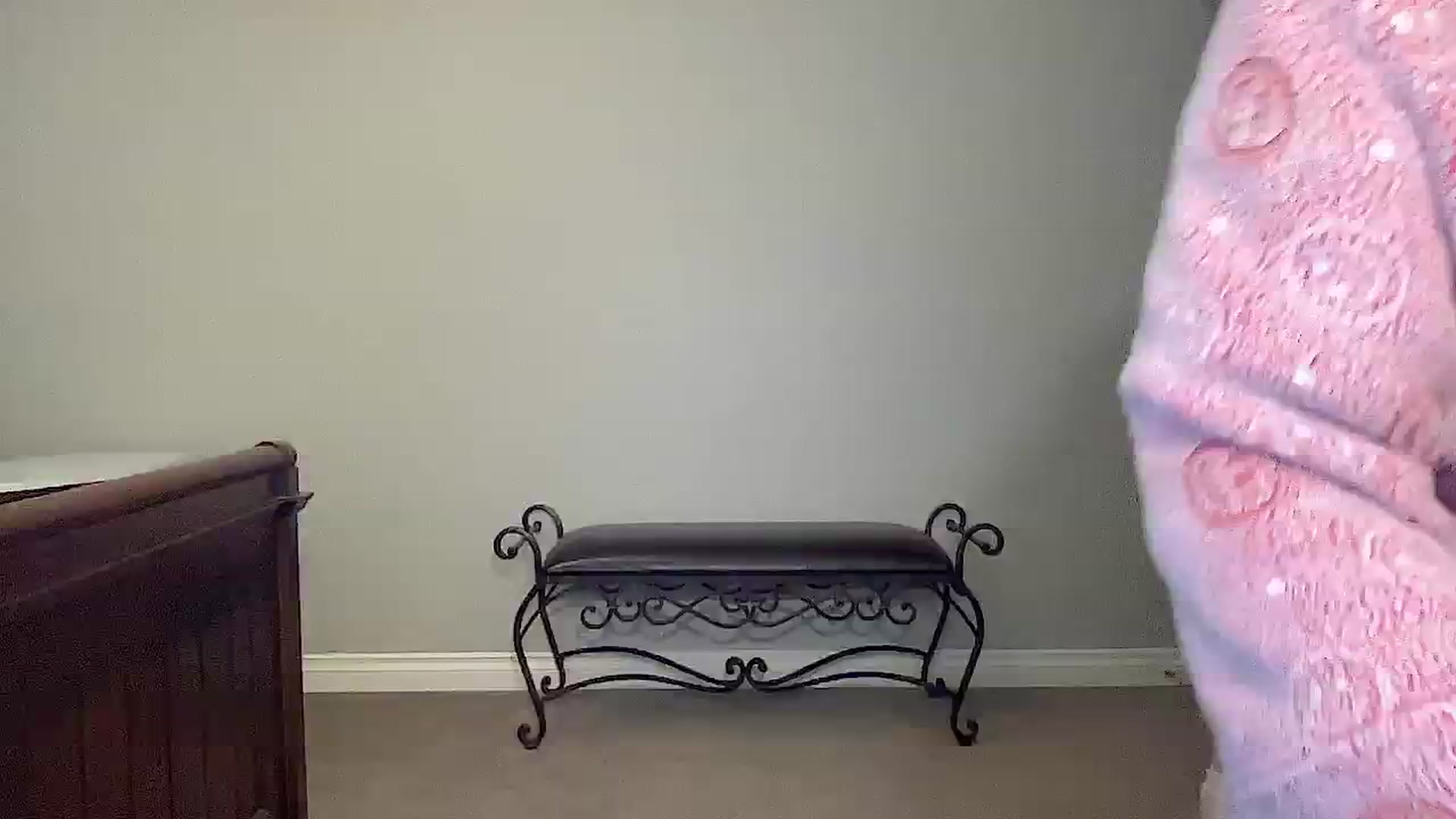 Gallery image thumbnail from Jade_Lee's myfreecams stream on, 03/15/2024, 01:59 image 3 of 20