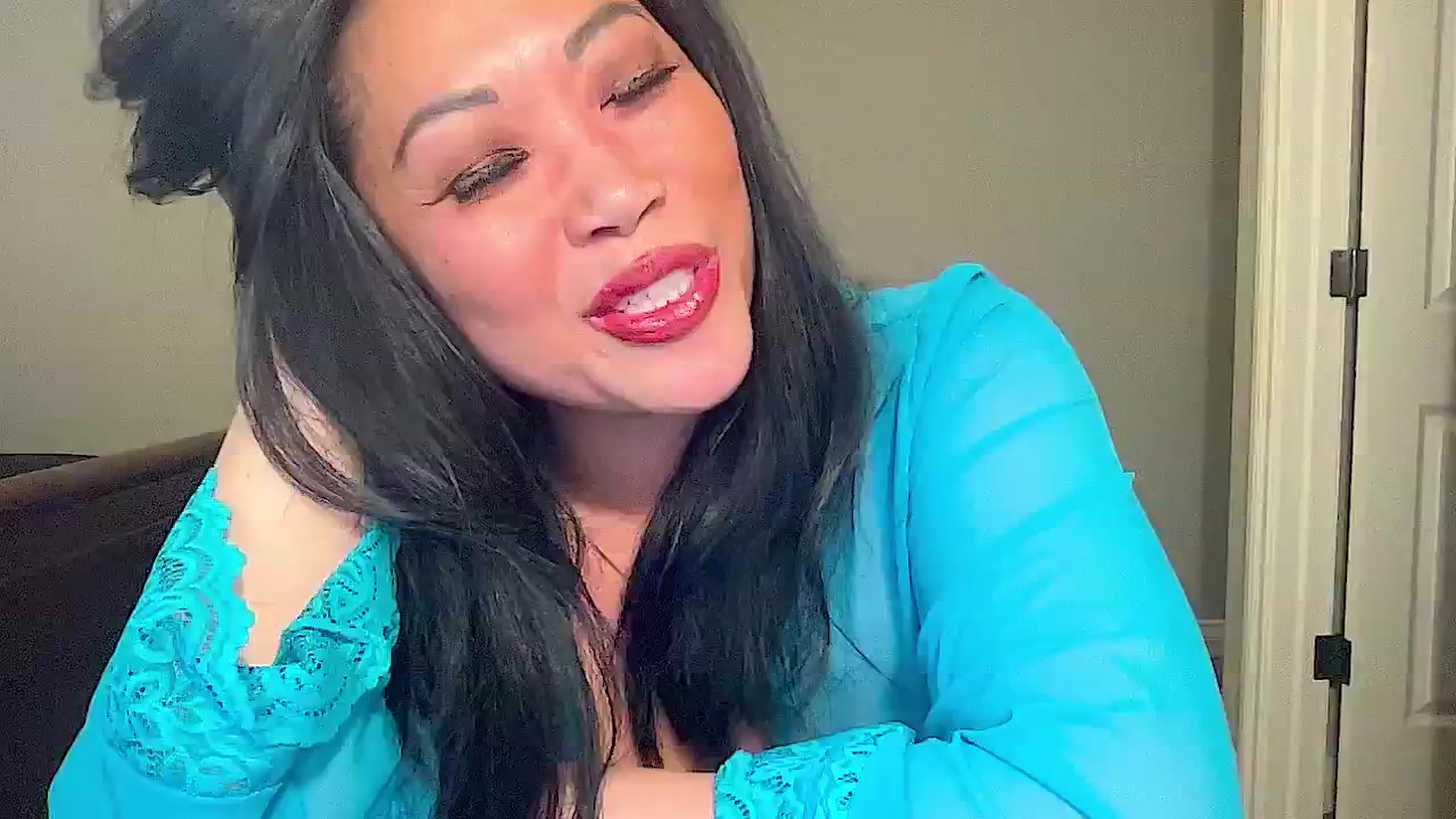 Gallery image thumbnail from Jade_Lee's myfreecams stream on, 04/30/2024, 02:19 image 7 of 20