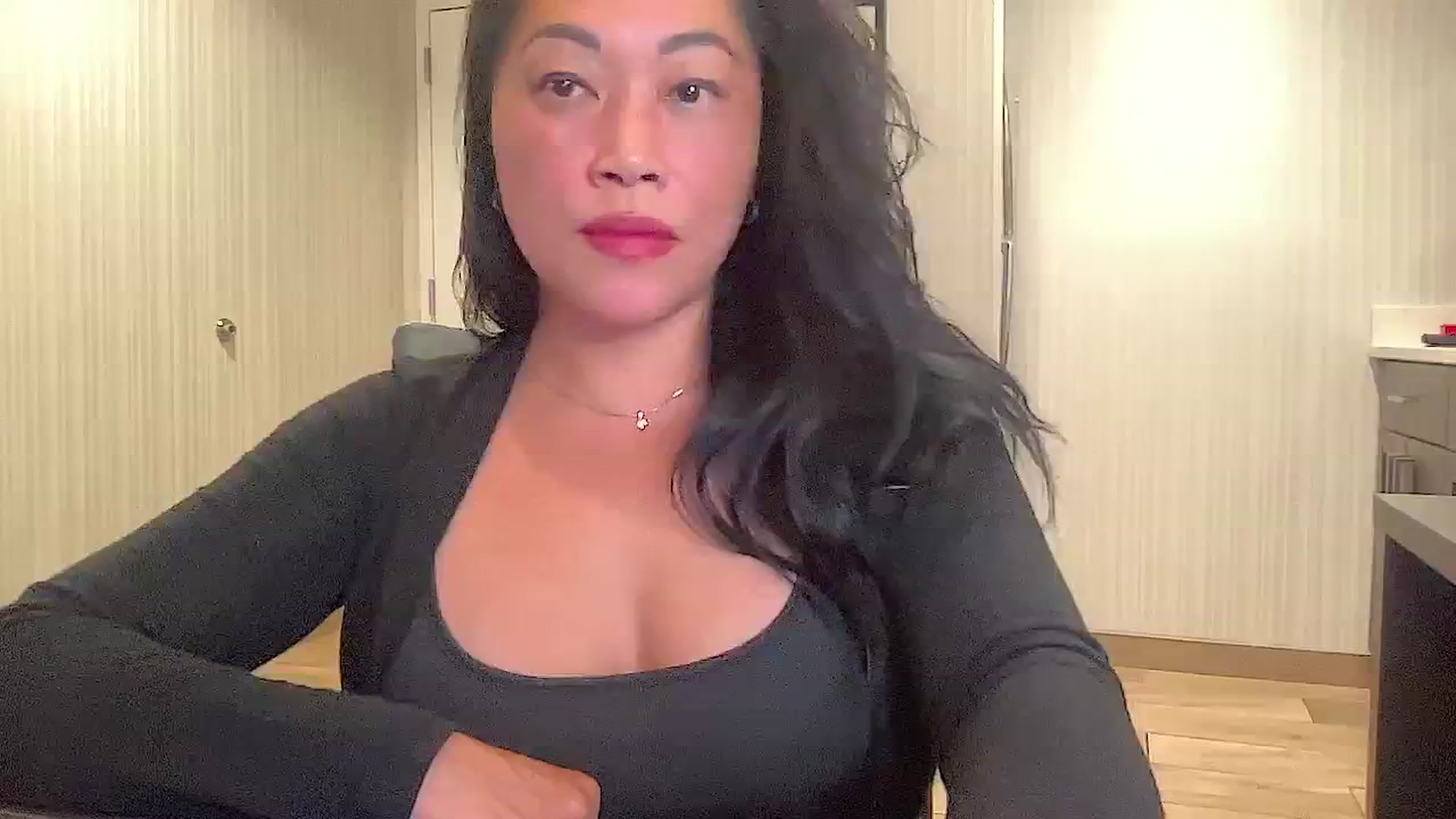 Gallery image thumbnail from Jade_Lee's myfreecams stream on, 06/30/2024, 03:08 image 13 of 20