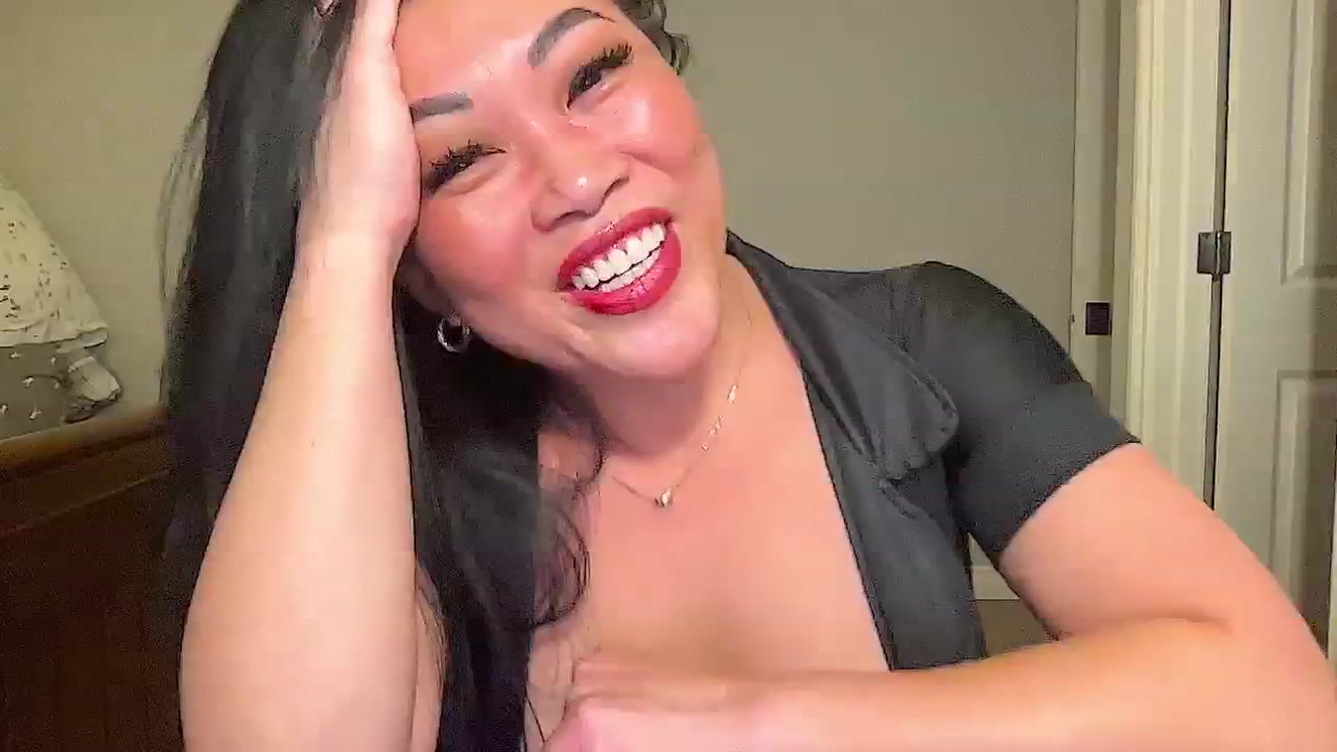 Gallery image thumbnail from Jade_Lee's myfreecams stream on, 01/07/2025, 03:59 image 14 of 20