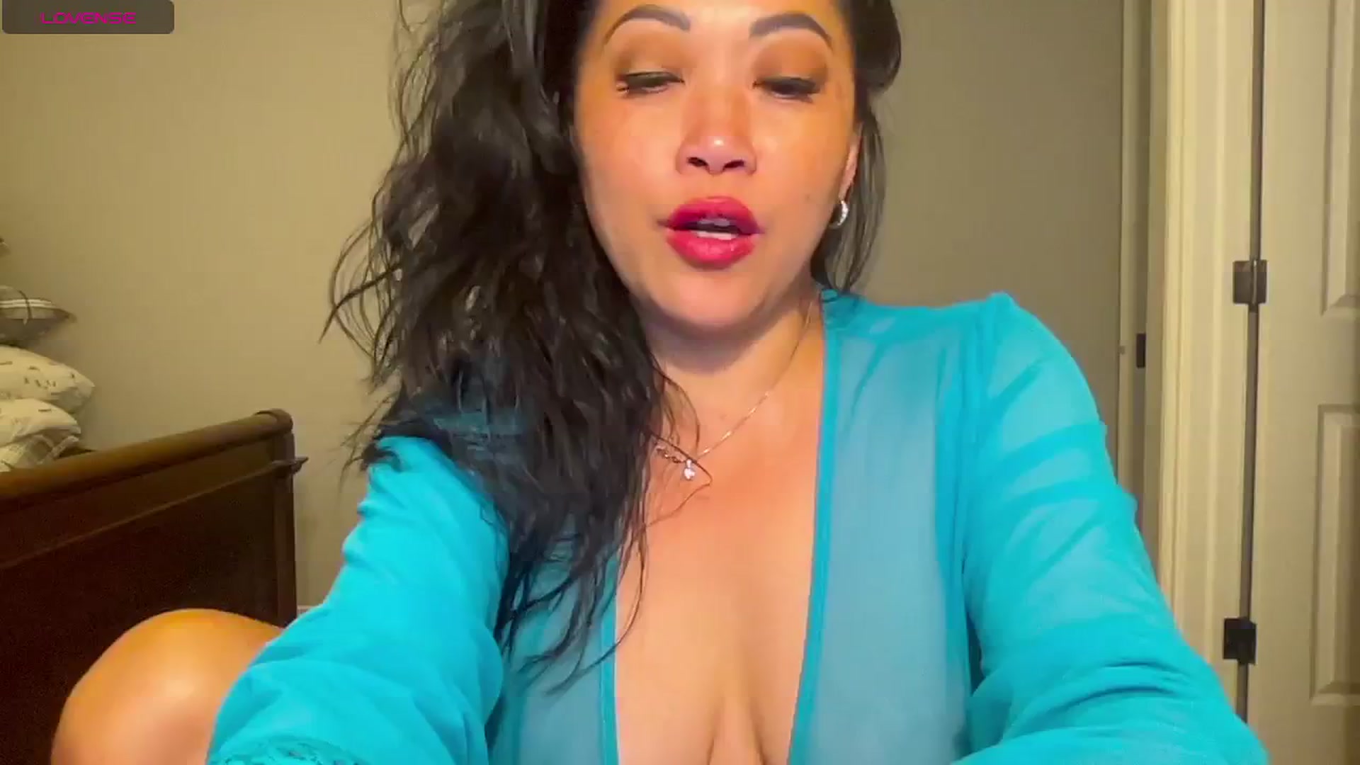 Gallery image thumbnail from Jade_Lee's myfreecams stream on, 05/08/2025, 03:21 image 1 of 20