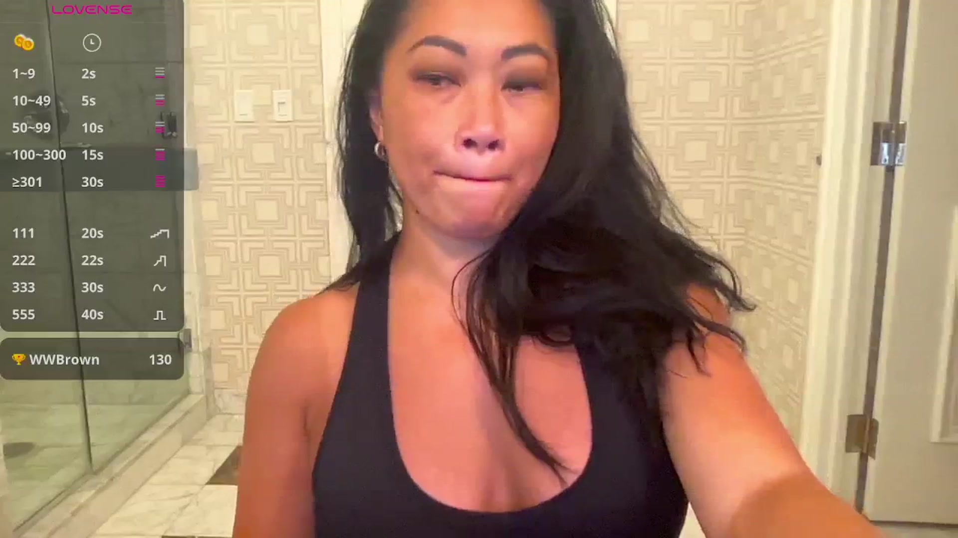 Gallery image thumbnail from Jade_Lee's myfreecams stream on, 06/08/2025, 19:15 image 17 of 20