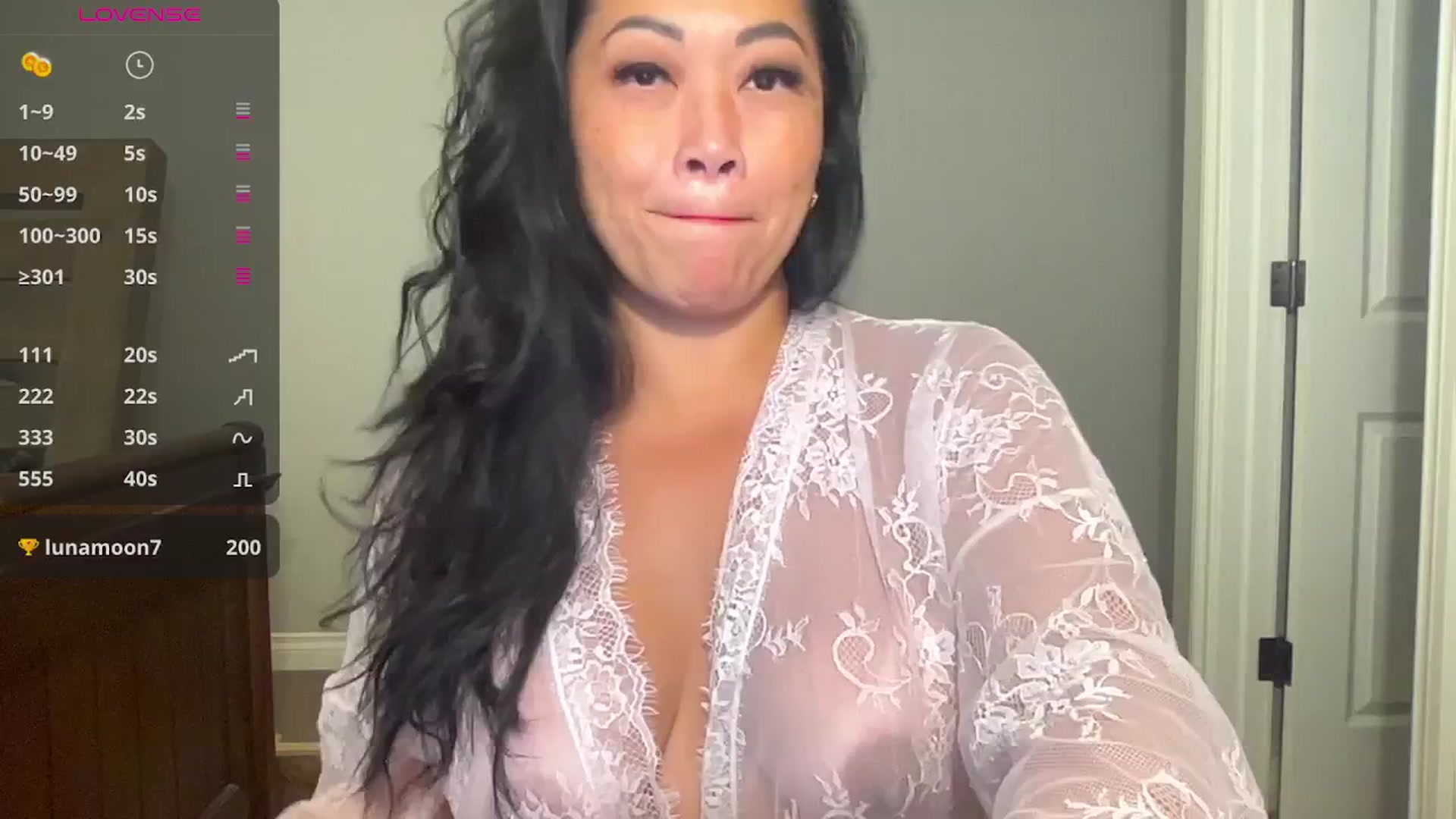 Gallery image thumbnail from Jade_Lee's myfreecams stream on, 06/20/2025, 24:01 image 16 of 20