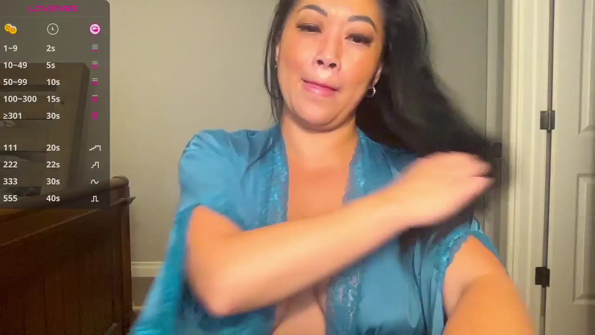 Gallery image thumbnail from Jade_Lee's myfreecams stream on, 08/09/2025, 02:19 image 3 of 20