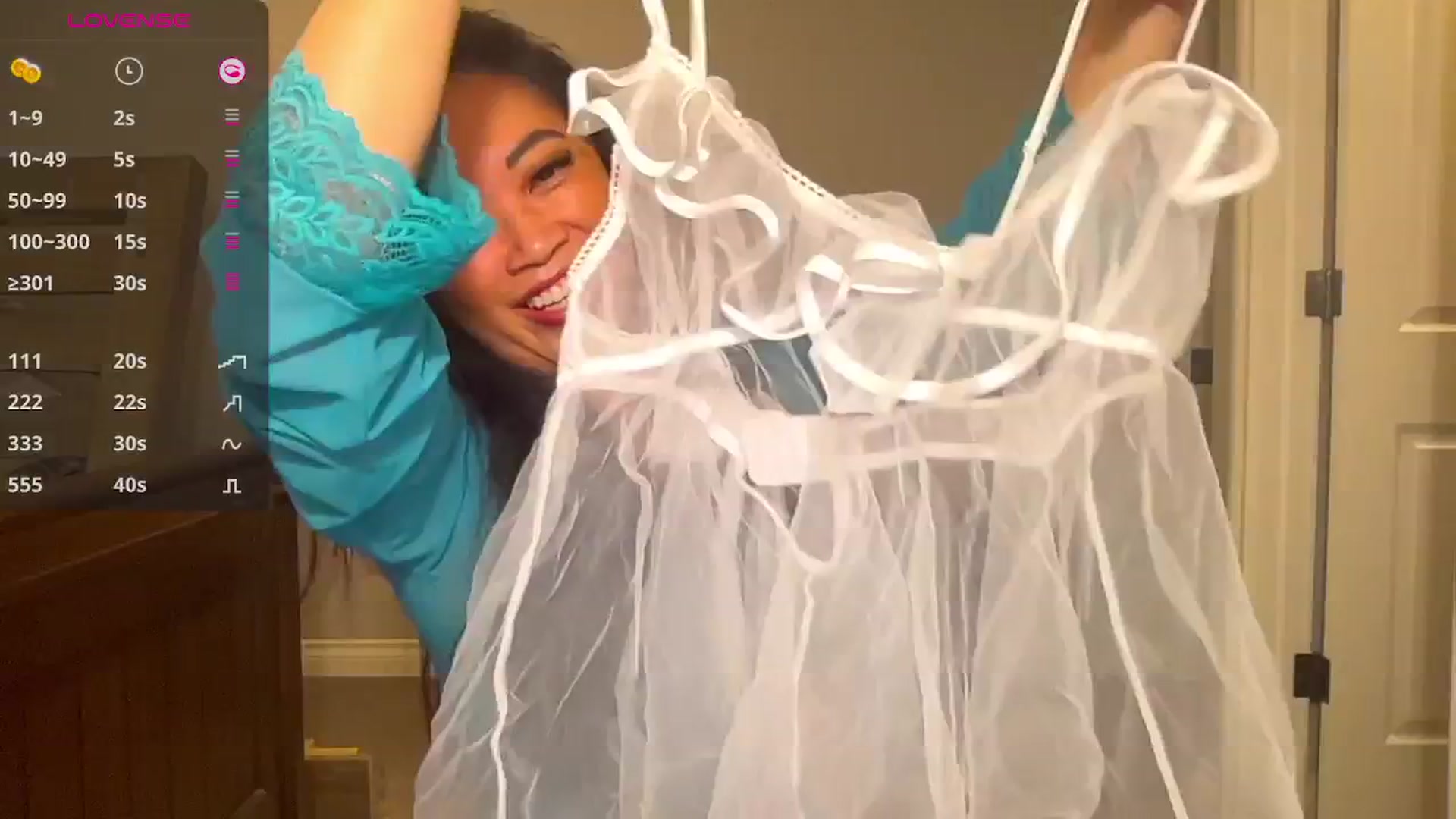 Gallery image thumbnail from Jade_Lee's myfreecams stream on, 10/19/2025, 02:46 image 6 of 20
