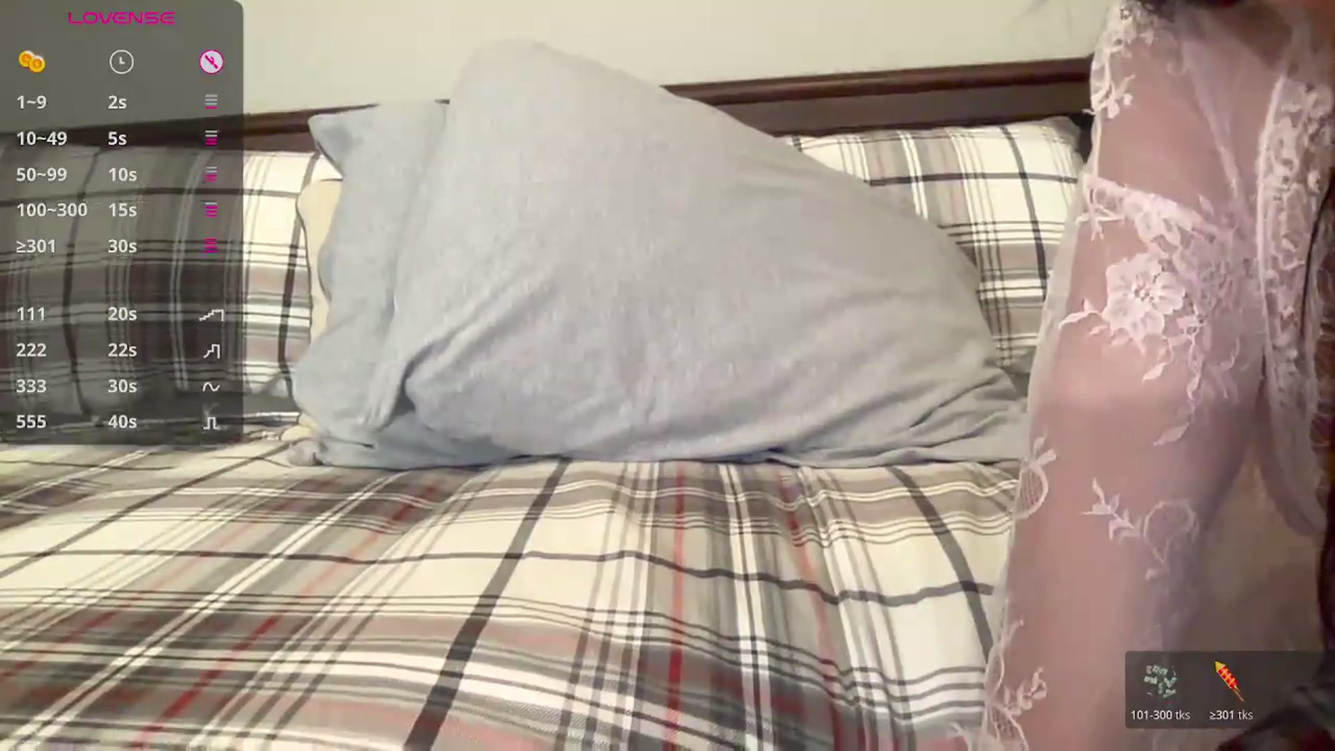 Gallery image thumbnail from Jade_Lee's myfreecams stream on, 08/28/2026, 02:12 image 11 of 20