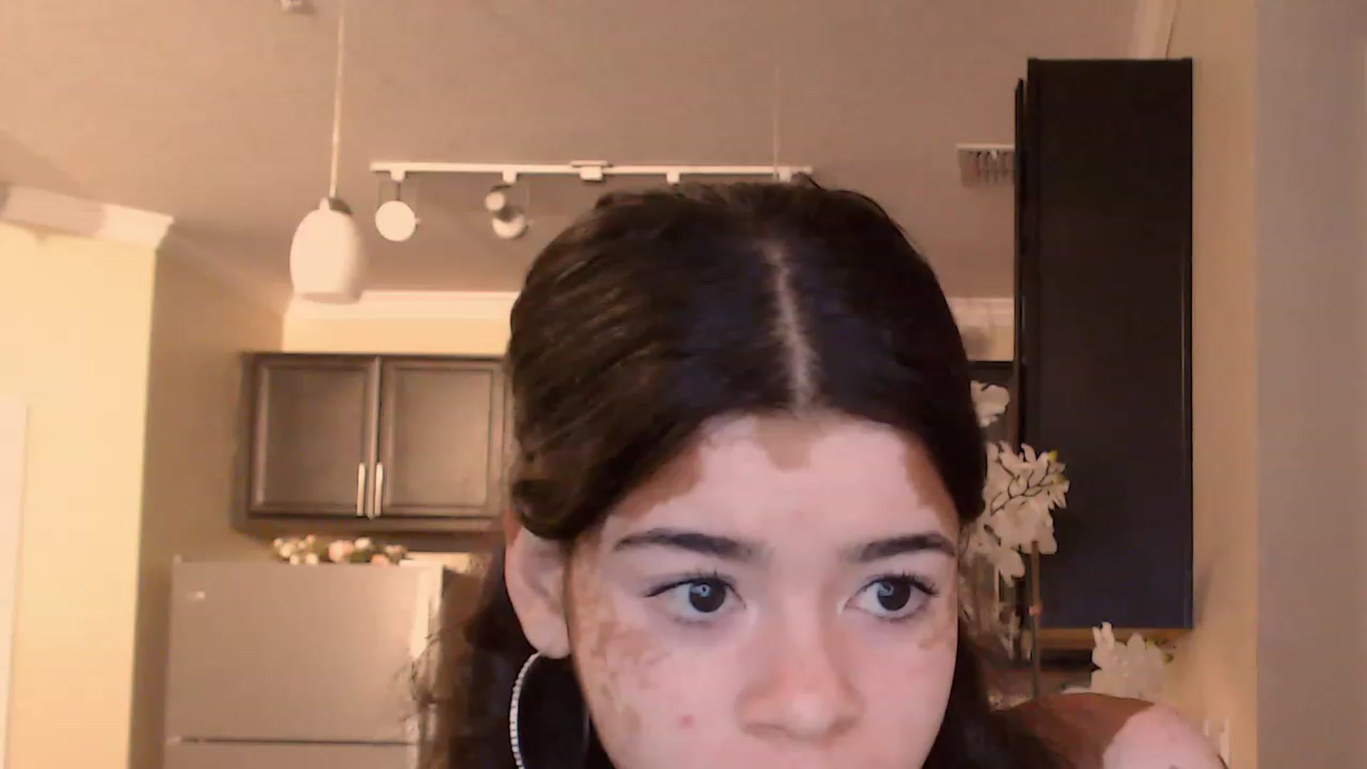 Gallery image thumbnail from Jade_Luv7's myfreecams stream on, 07/23/2023, 23:46 image 18 of 20