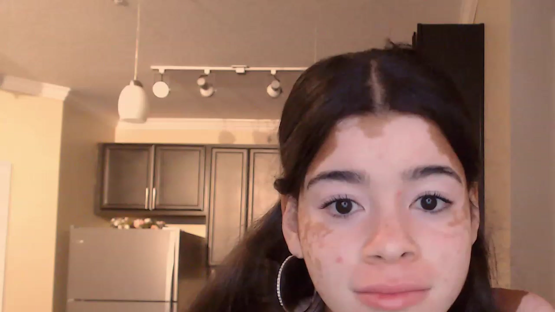 Gallery image thumbnail from Jade_Luv7's myfreecams stream on, 07/23/2023, 23:46 image 9 of 20
