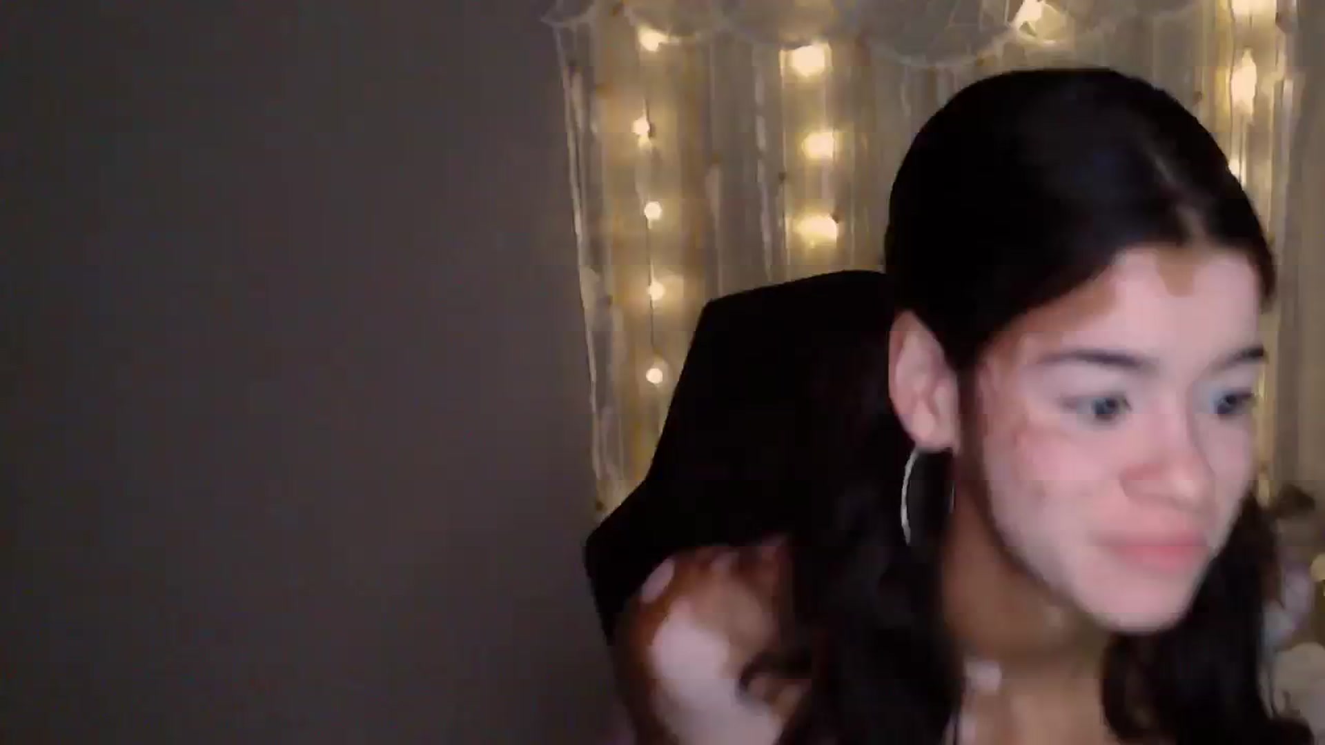Gallery image thumbnail from Jade_Luv7's myfreecams stream on, 07/25/2023, 09:16 image 15 of 20
