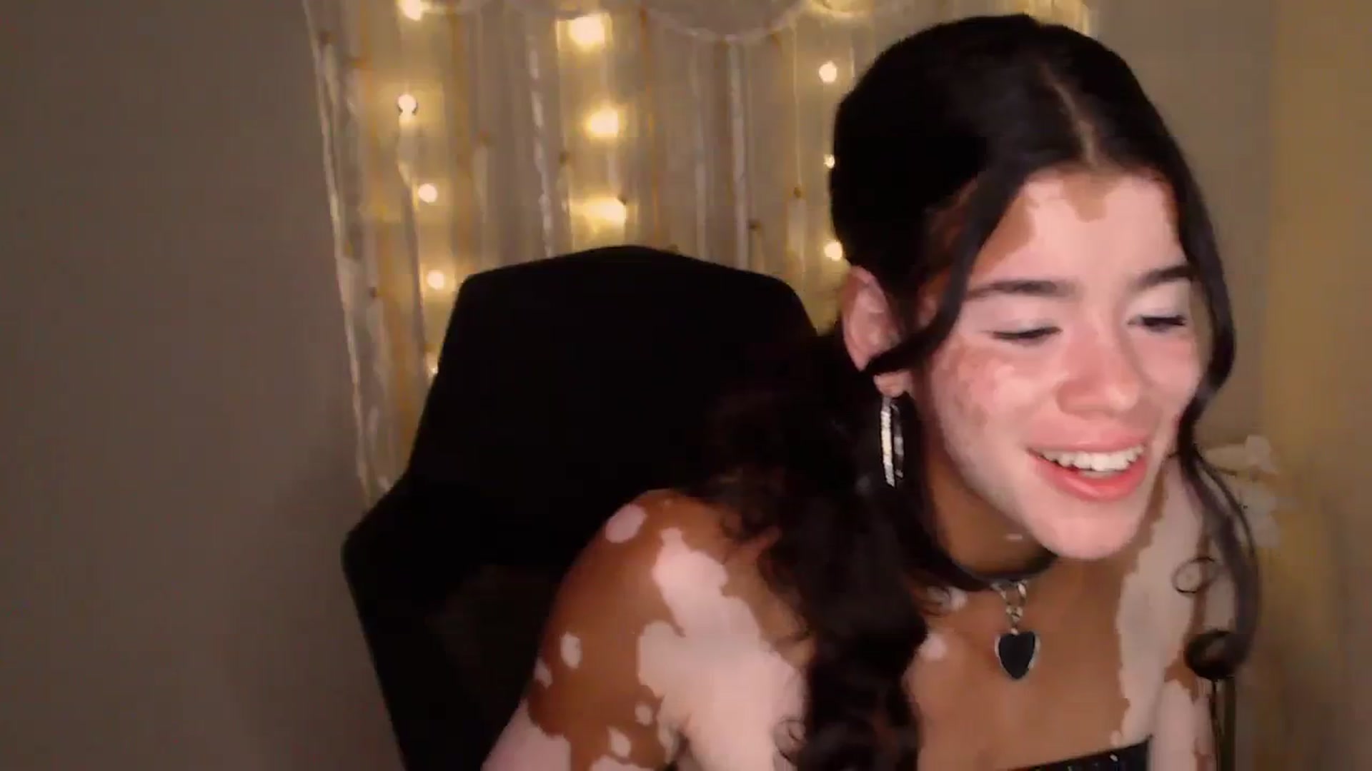 Gallery image thumbnail from Jade_Luv7's myfreecams stream on, 07/26/2023, 04:08 image 3 of 20