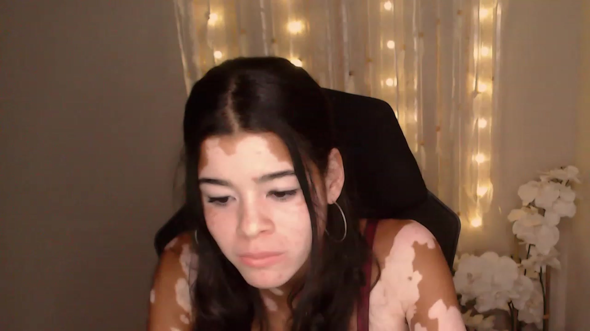 Gallery image thumbnail from Jade_Luv7's myfreecams stream on, 07/31/2023, 04:40 image 18 of 20