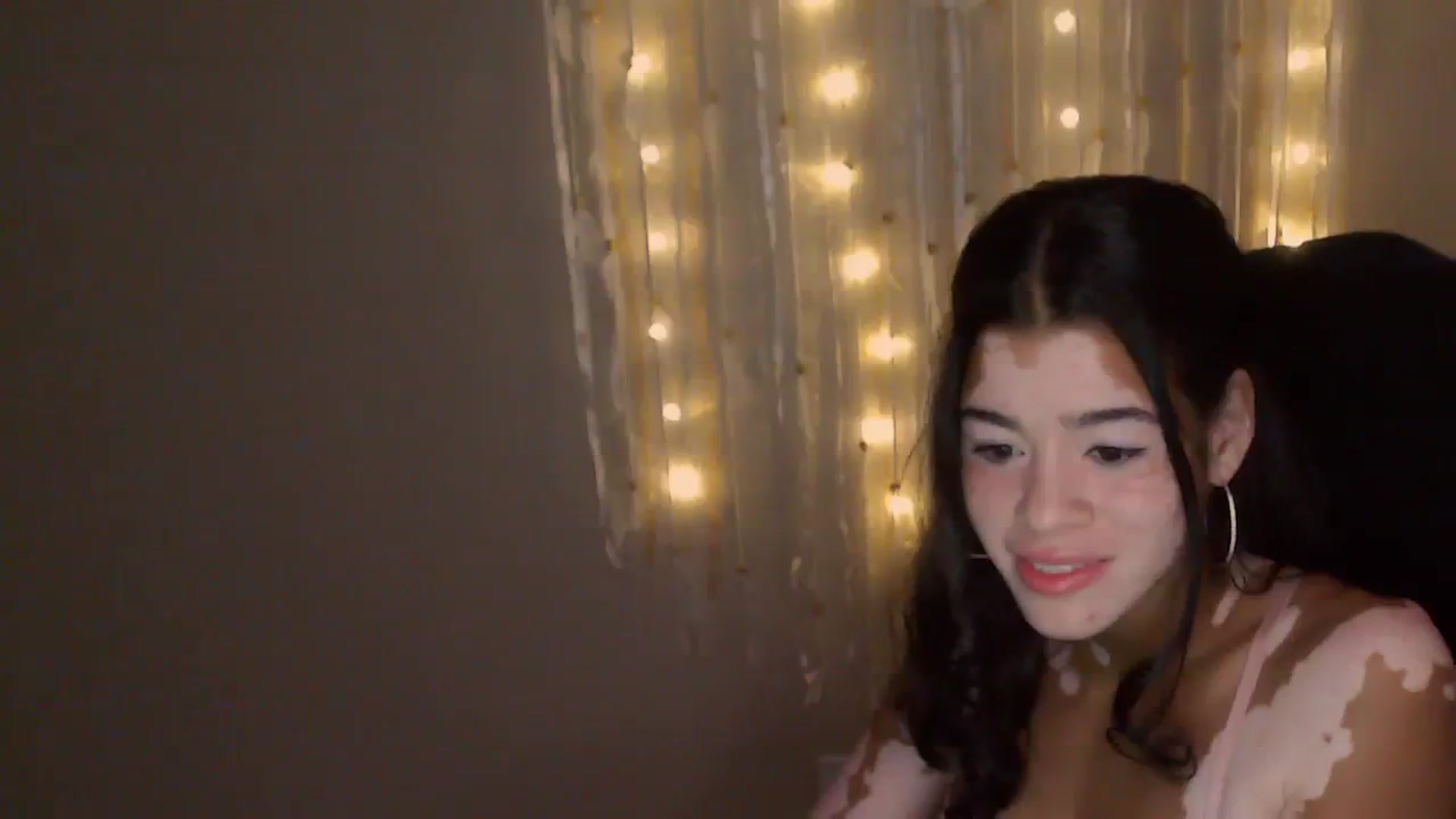 Gallery image thumbnail from Jade_Luv7's myfreecams stream on, 08/01/2023, 06:14 image 7 of 20