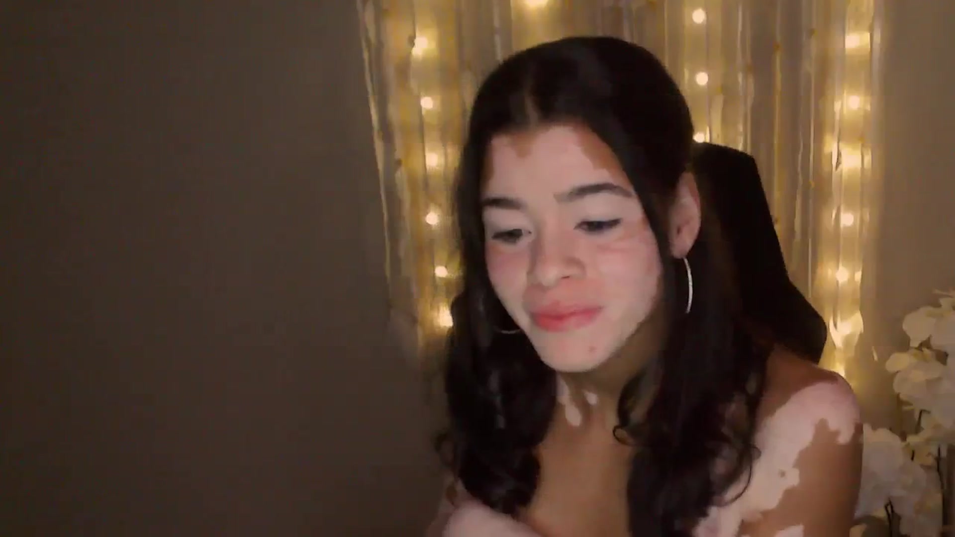 Gallery image thumbnail from Jade_Luv7's myfreecams stream on, 08/01/2023, 06:14 image 4 of 20