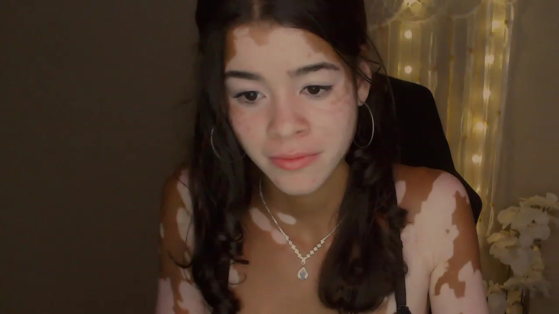 Gallery image thumbnail from Jade_Luv7's myfreecams stream on, 08/05/2023, 03:21 image 13 of 20