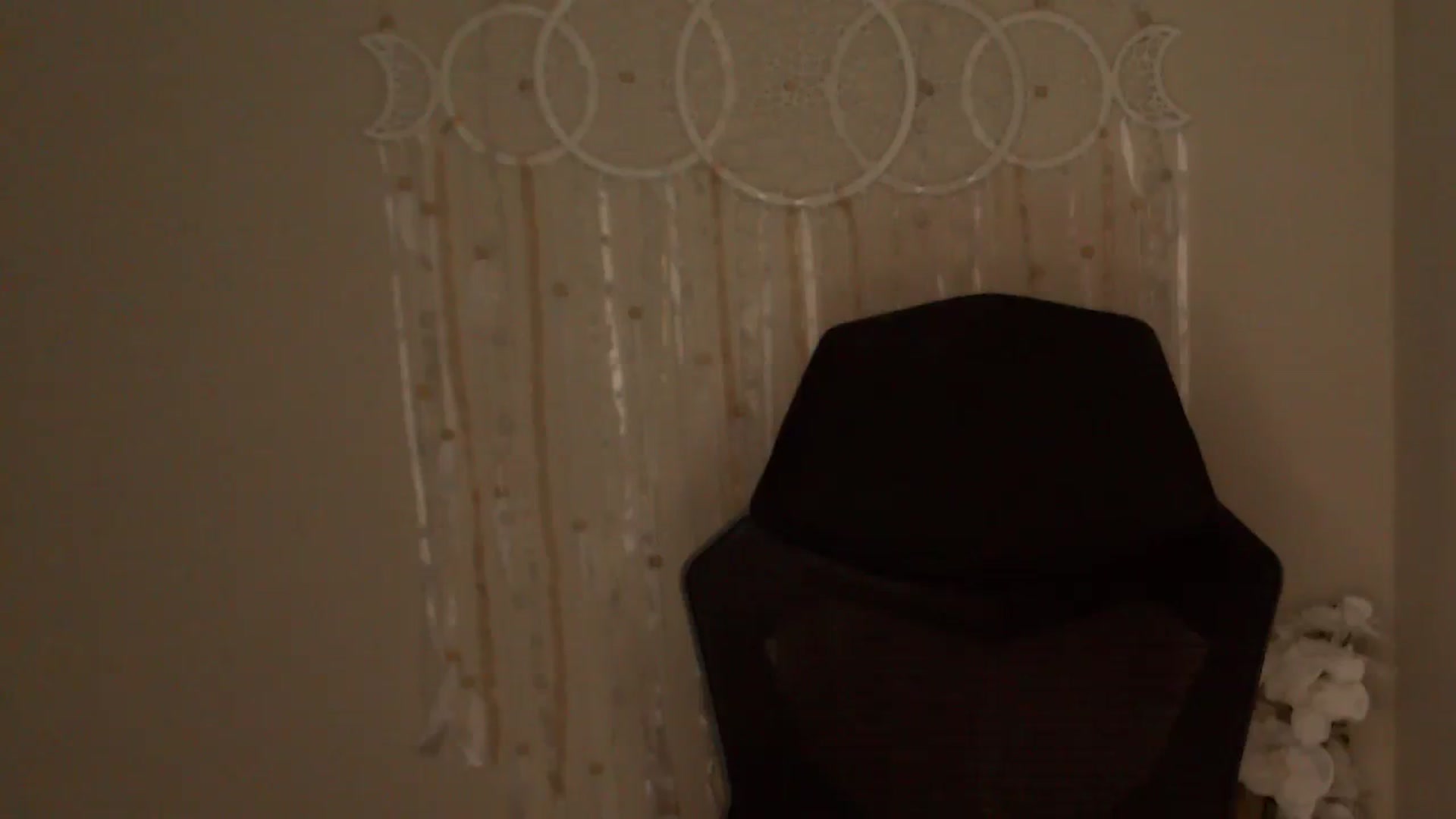 Gallery image thumbnail from Jade_Luv7's myfreecams stream on, 08/17/2023, 05:52 image 15 of 20