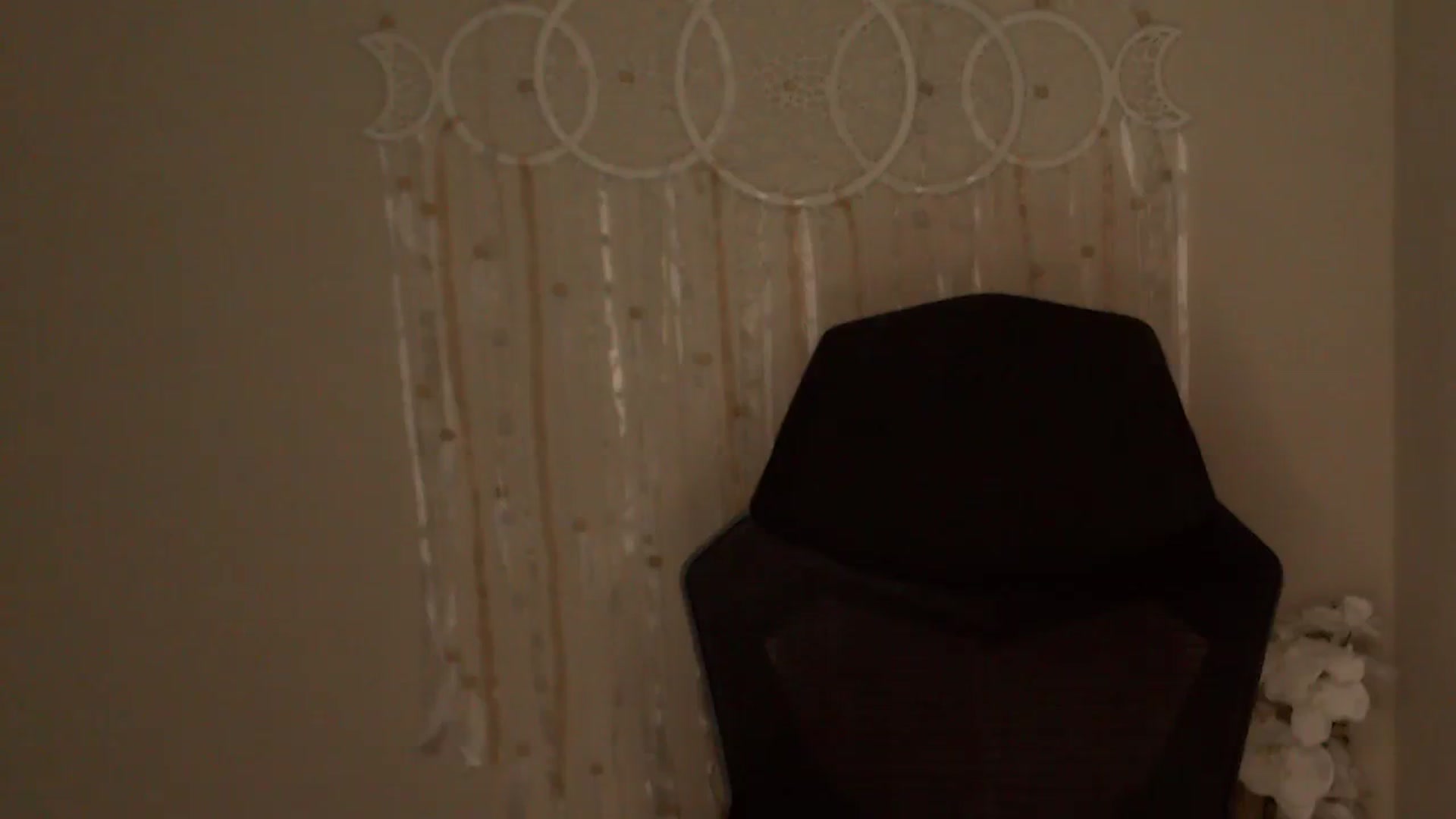 Gallery image thumbnail from Jade_Luv7's myfreecams stream on, 08/17/2023, 05:52 image 14 of 20