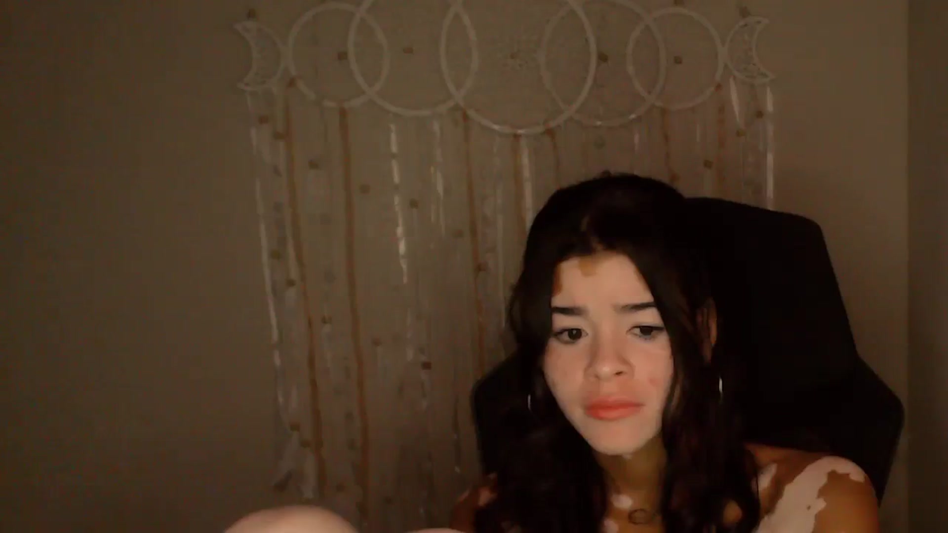 Gallery image thumbnail from Jade_Luv7's myfreecams stream on, 08/17/2023, 05:52 image 9 of 20