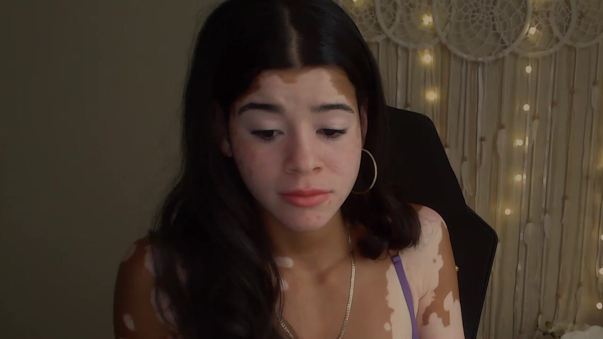 Gallery image thumbnail from Jade_Luv7's myfreecams stream on, 08/29/2023, 12:18 image 7 of 20