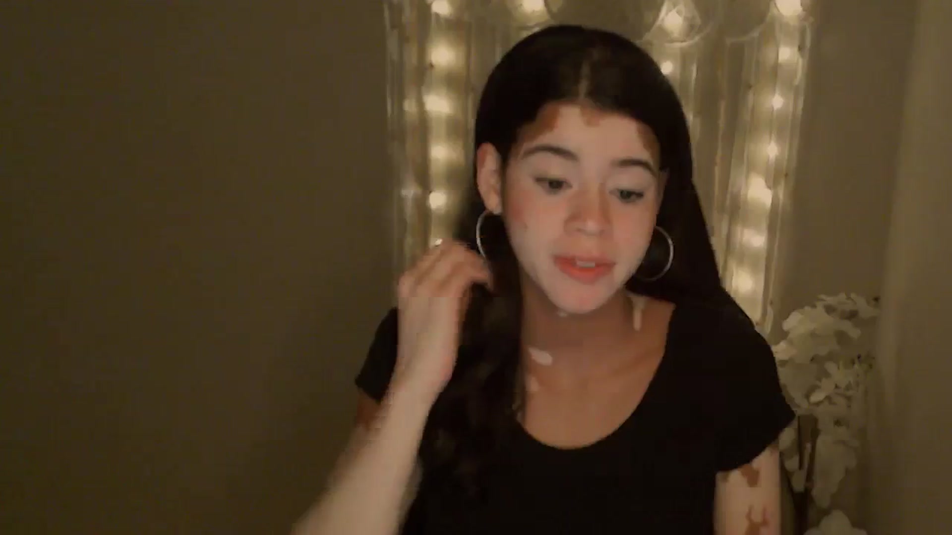 Gallery image thumbnail from Jade_Luv7's myfreecams stream on, 10/26/2023, 05:04 image 7 of 20