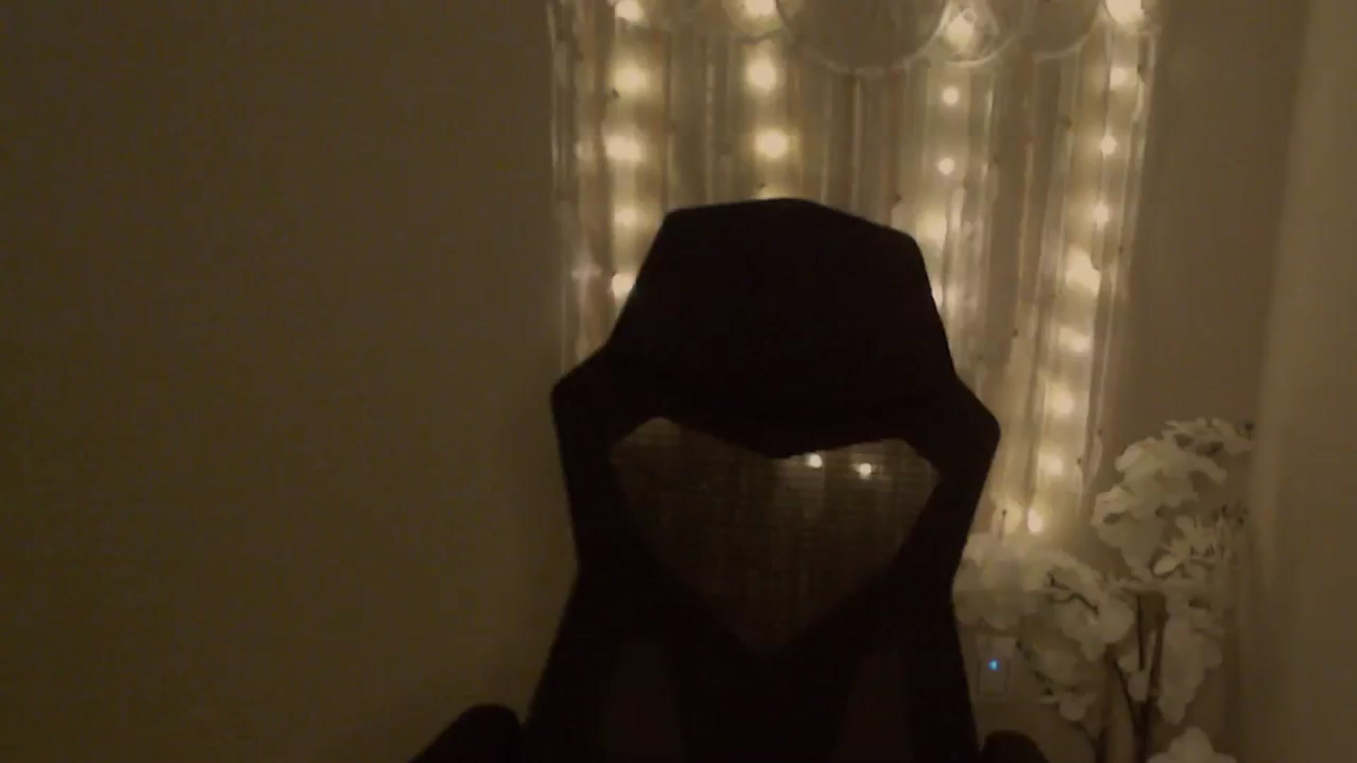 Gallery image thumbnail from Jade_Luv7's myfreecams stream on, 10/26/2023, 05:04 image 19 of 20