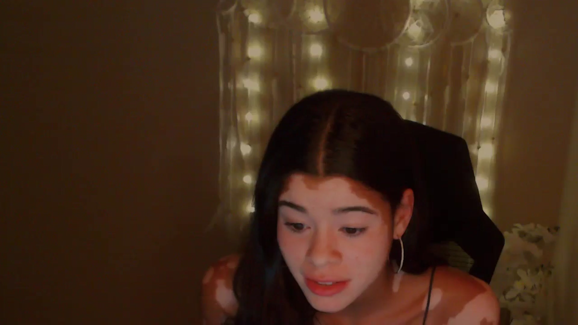 Gallery image thumbnail from Jade_Luv7's myfreecams stream on, 11/06/2023, 07:10 image 5 of 20