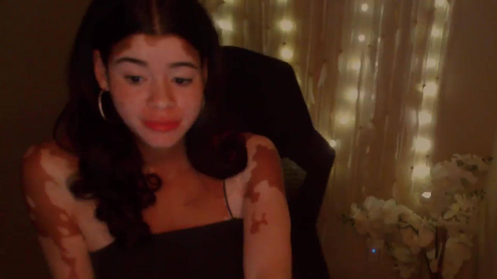 Gallery image thumbnail from Jade_Luv7's myfreecams stream on, 11/06/2023, 07:10 image 17 of 20