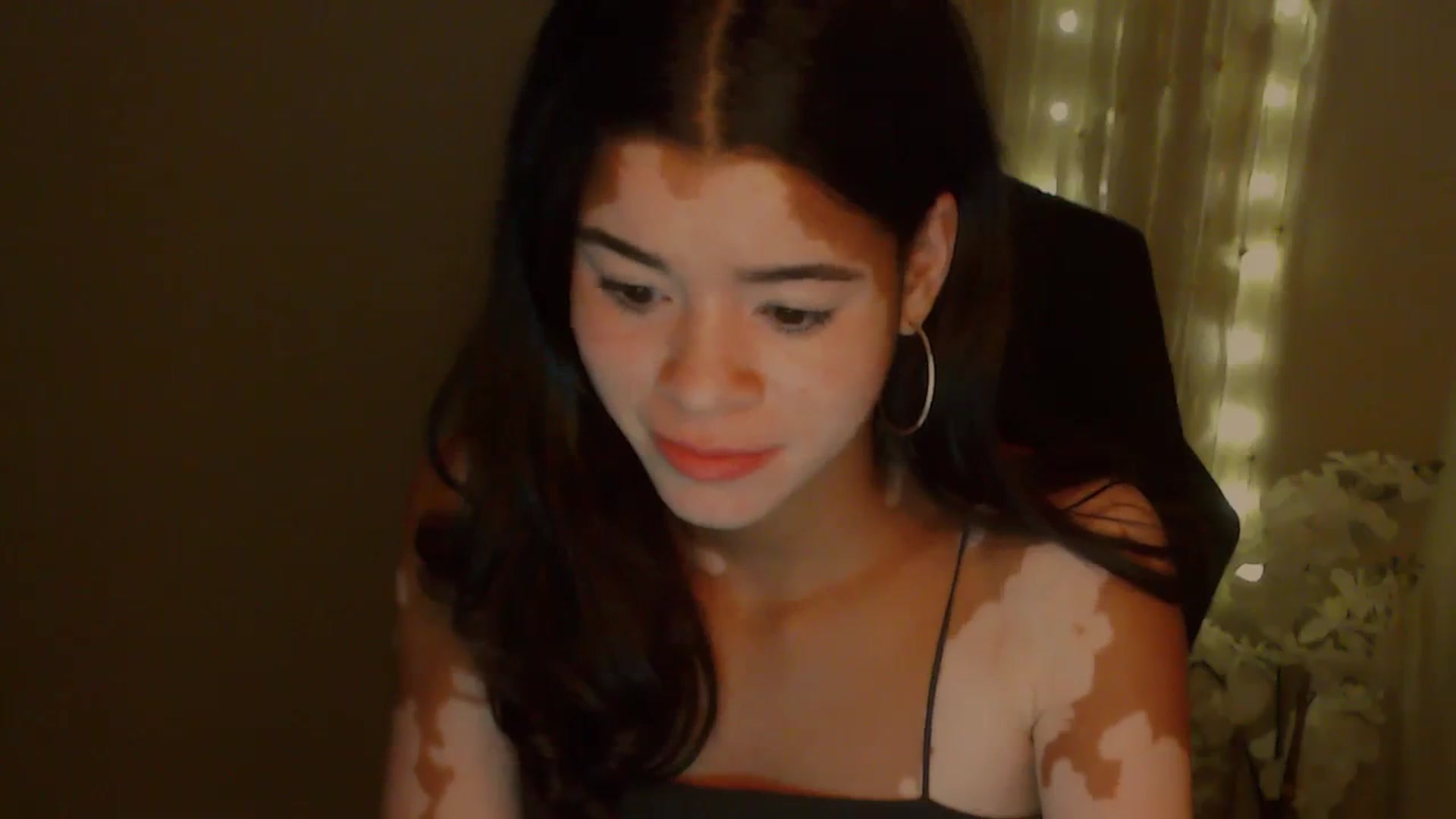 Gallery image thumbnail from Jade_Luv7's myfreecams stream on, 11/06/2023, 07:10 image 12 of 20