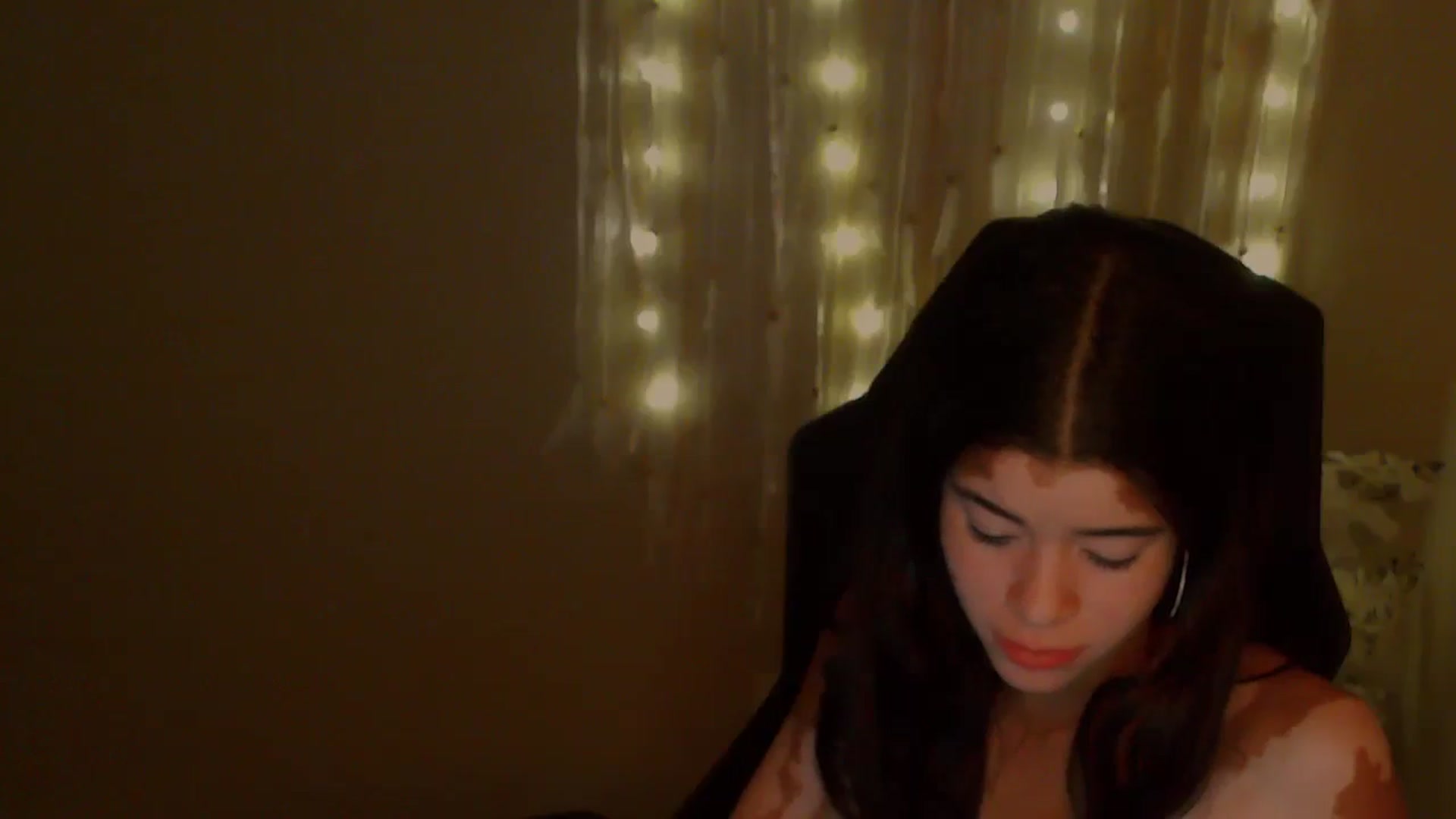 Gallery image thumbnail from Jade_Luv7's myfreecams stream on, 11/06/2023, 07:59 image 18 of 20