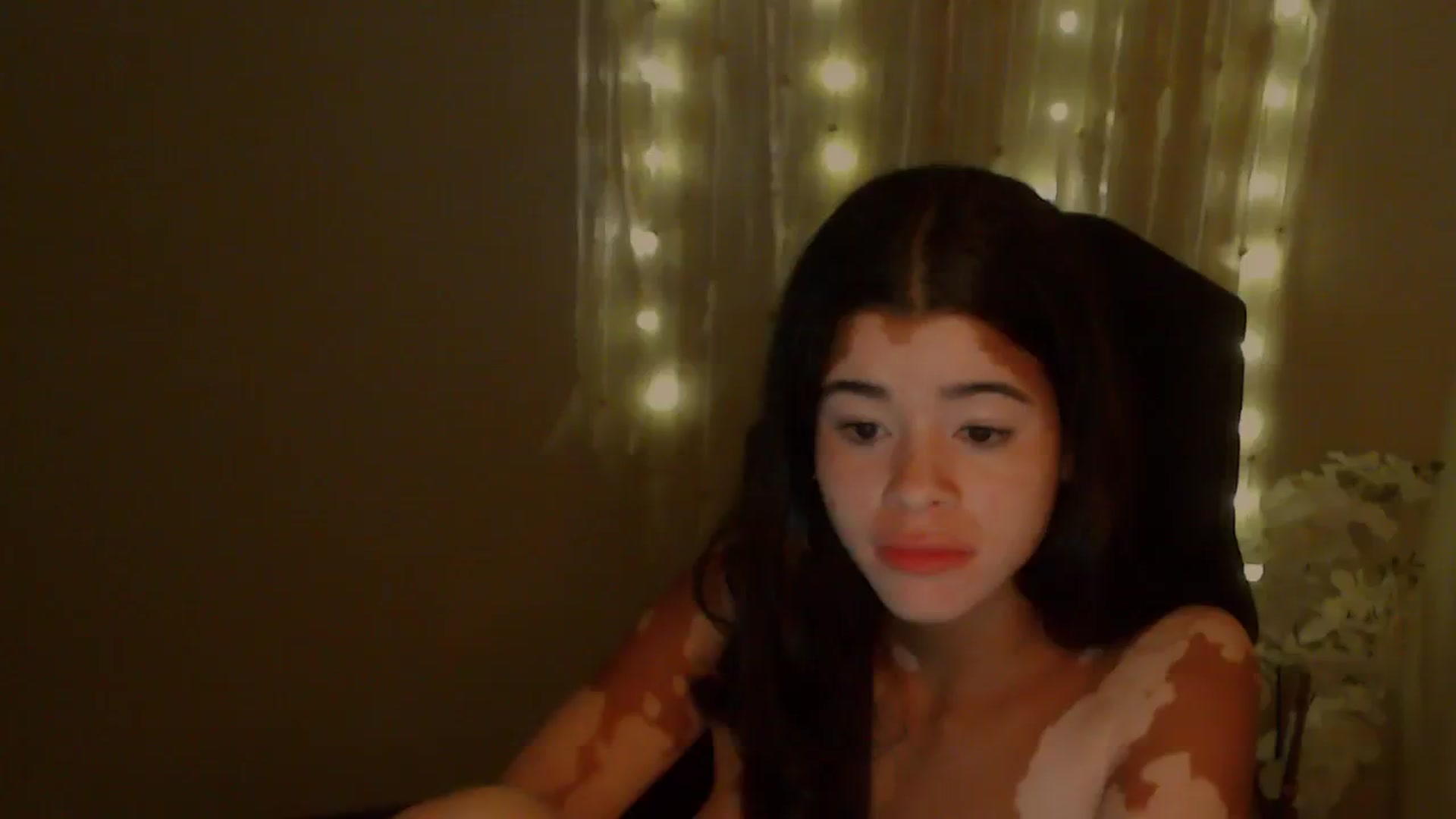 Gallery image thumbnail from Jade_Luv7's myfreecams stream on, 11/06/2023, 07:59 image 10 of 20