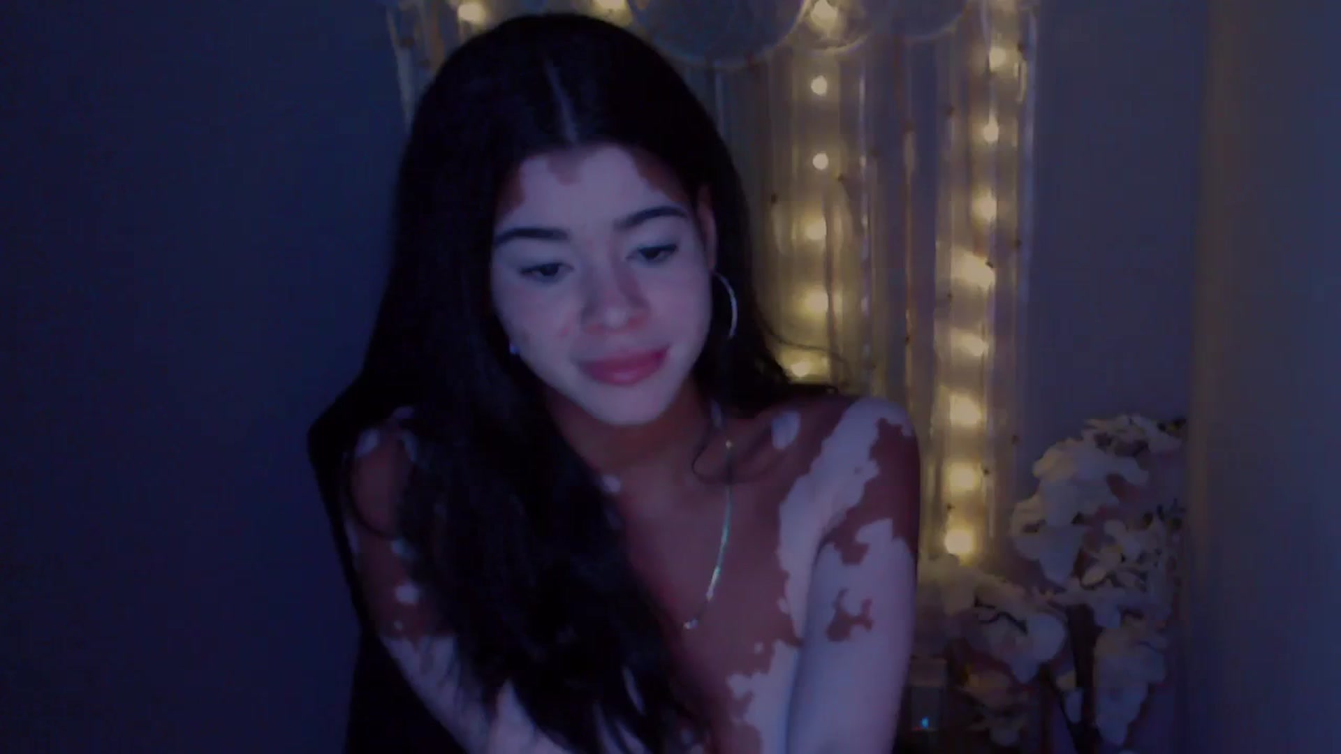 Gallery image thumbnail from Jade_Luv7's myfreecams stream on, 11/08/2023, 09:22 image 17 of 20