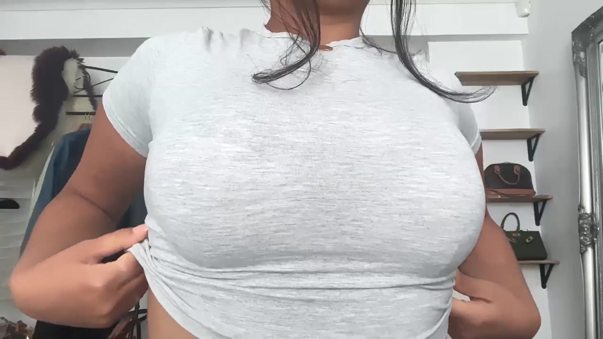 Gallery image thumbnail from Jade_Noir53's myfreecams stream on, 07/08/2025, 13:08 image 8 of 20