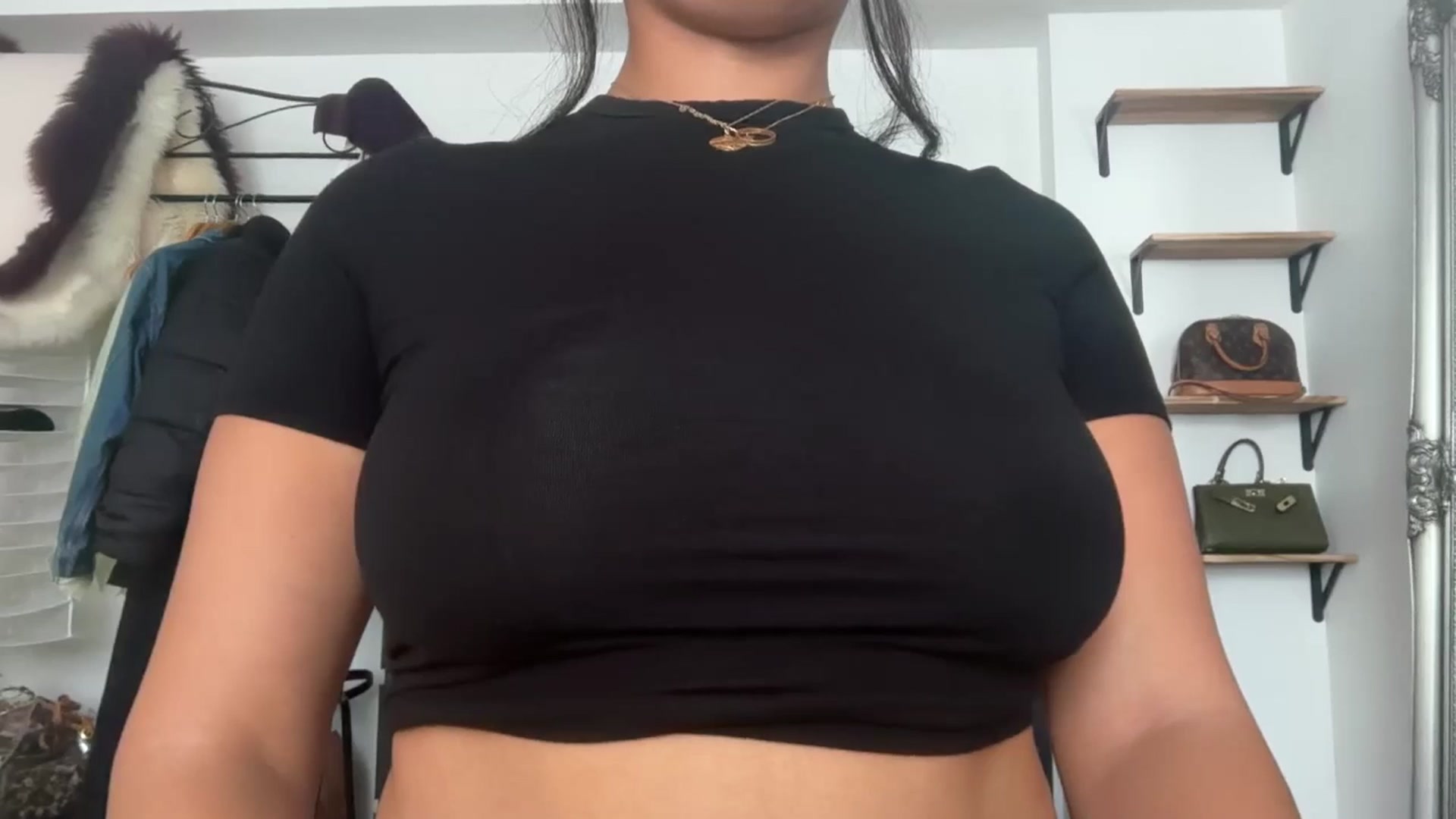 Gallery image thumbnail from Jade_Noir53's myfreecams stream on, 07/10/2025, 15:09 image 9 of 20