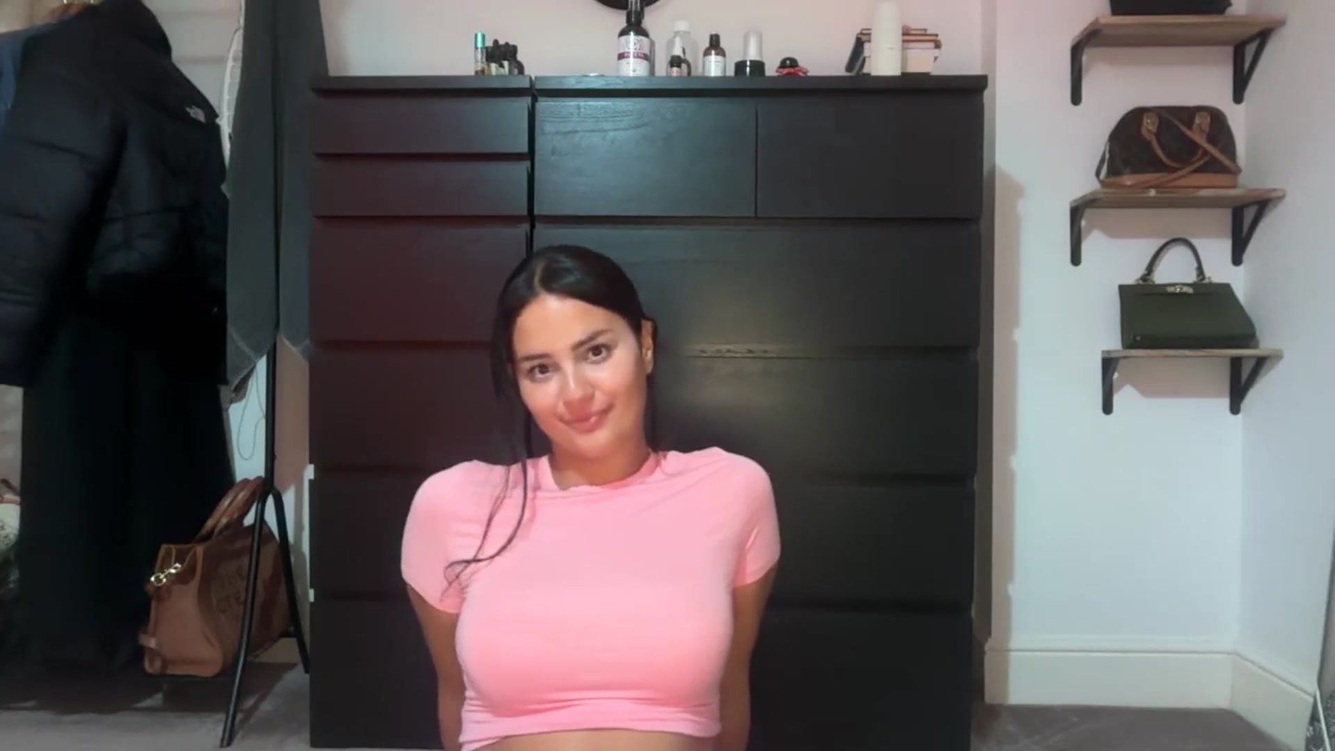 Gallery image thumbnail from Jade_Noir53's myfreecams stream on, 07/28/2025, 22:52 image 12 of 20