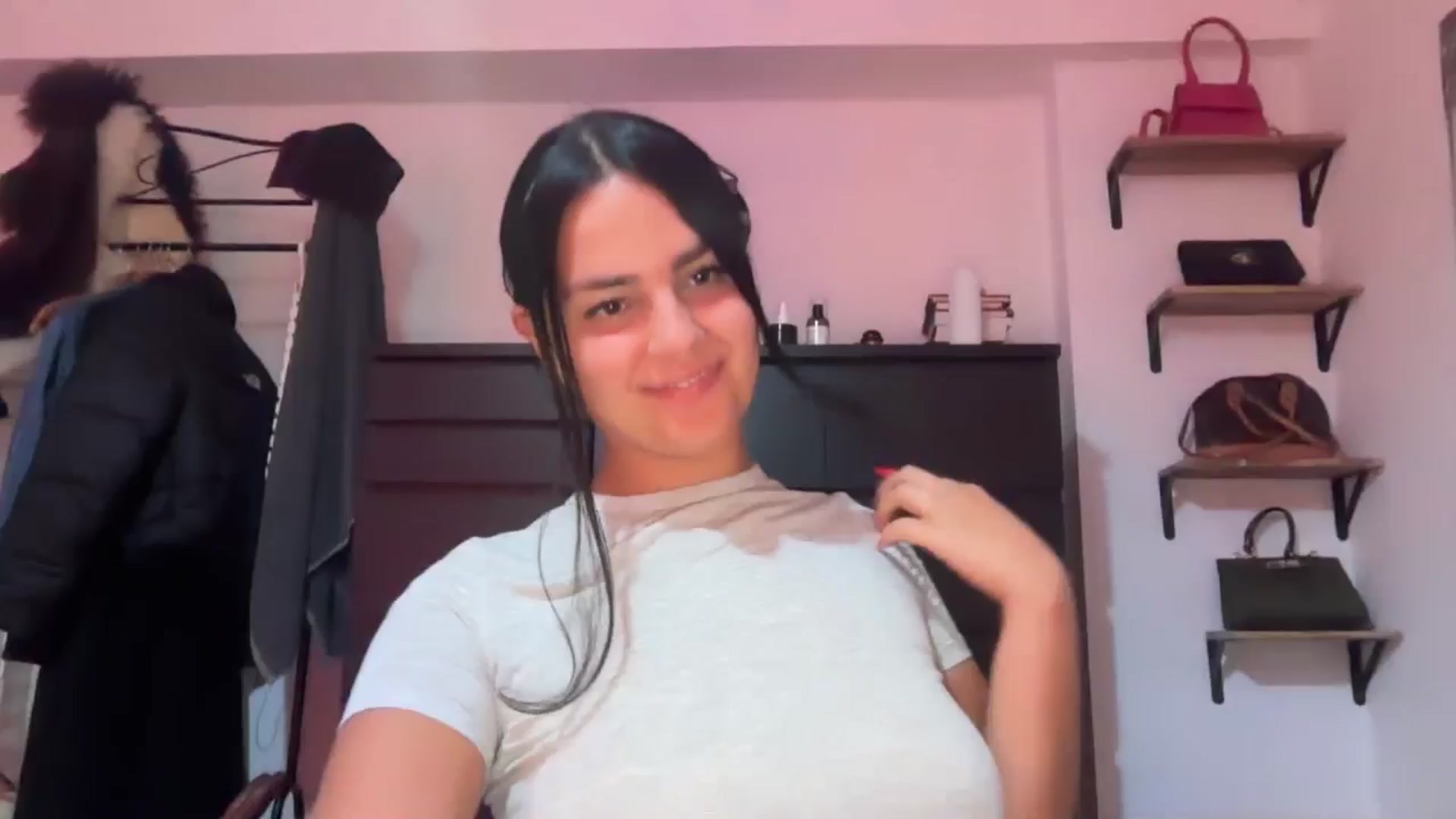 Gallery image thumbnail from Jade_Noir53's myfreecams stream on, 08/06/2025, 22:38 image 1 of 20
