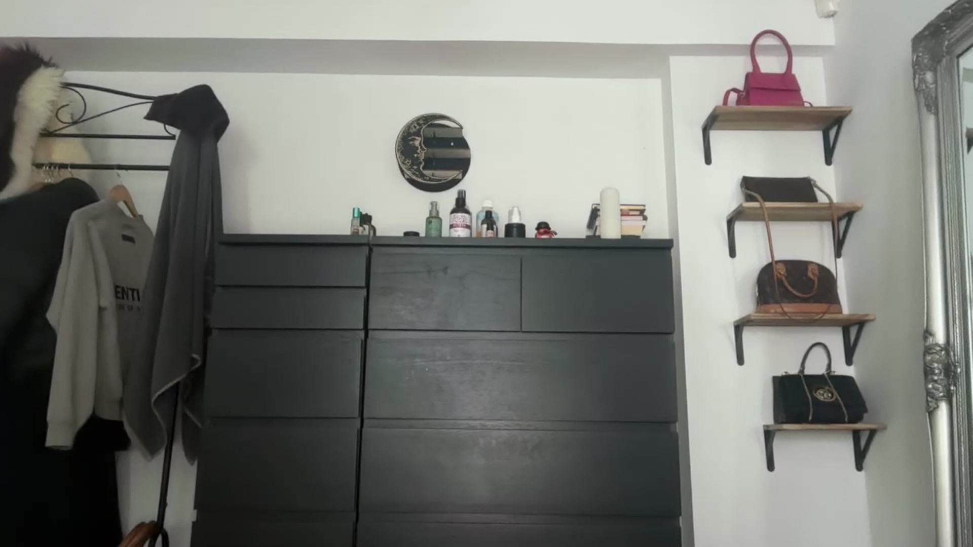 Gallery image thumbnail from Jade_Noir53's myfreecams stream on, 09/02/2025, 15:36 image 15 of 20
