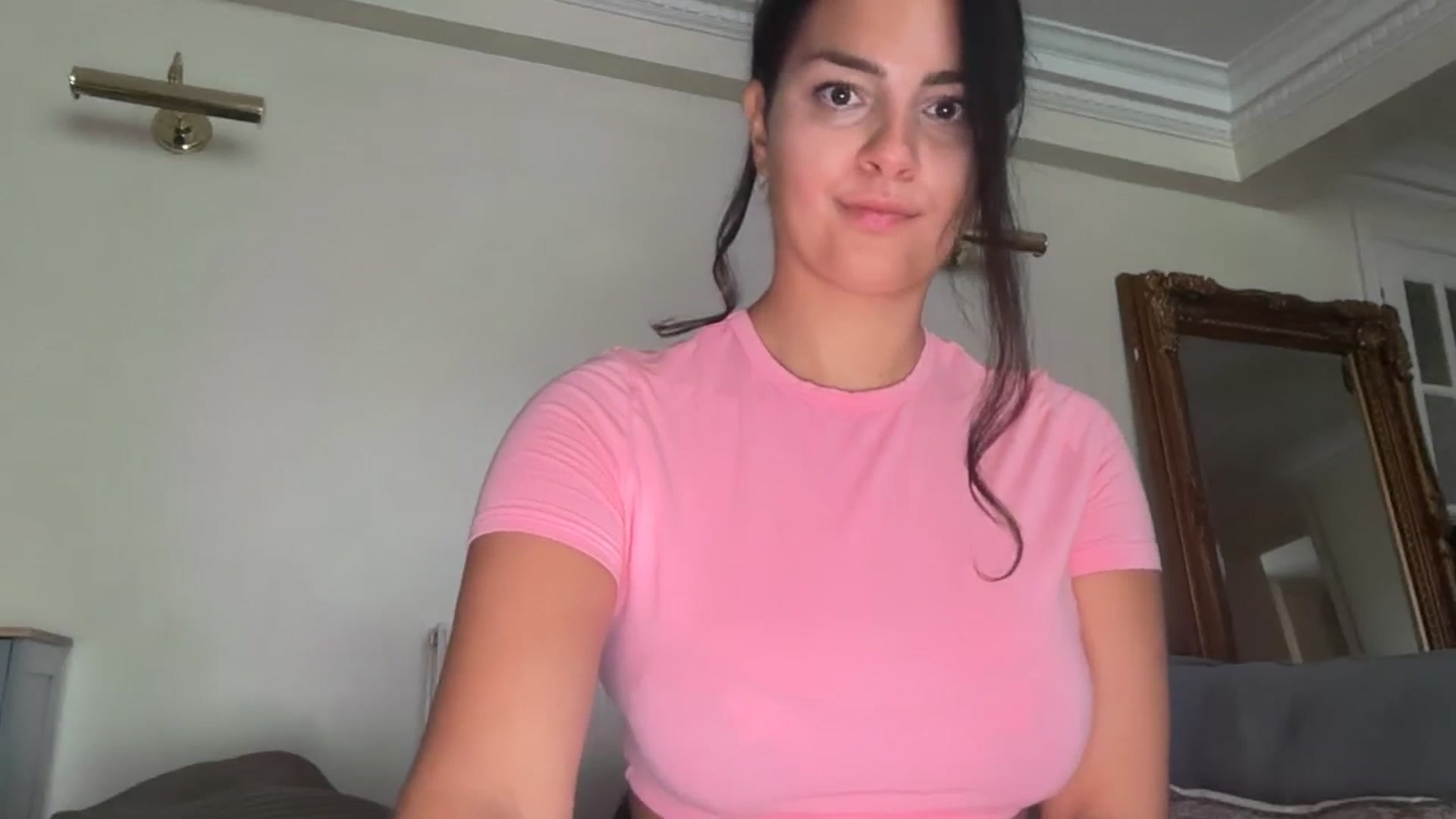 Gallery image thumbnail from Jade_Noir53's myfreecams stream on, 09/10/2025, 18:19 image 14 of 20