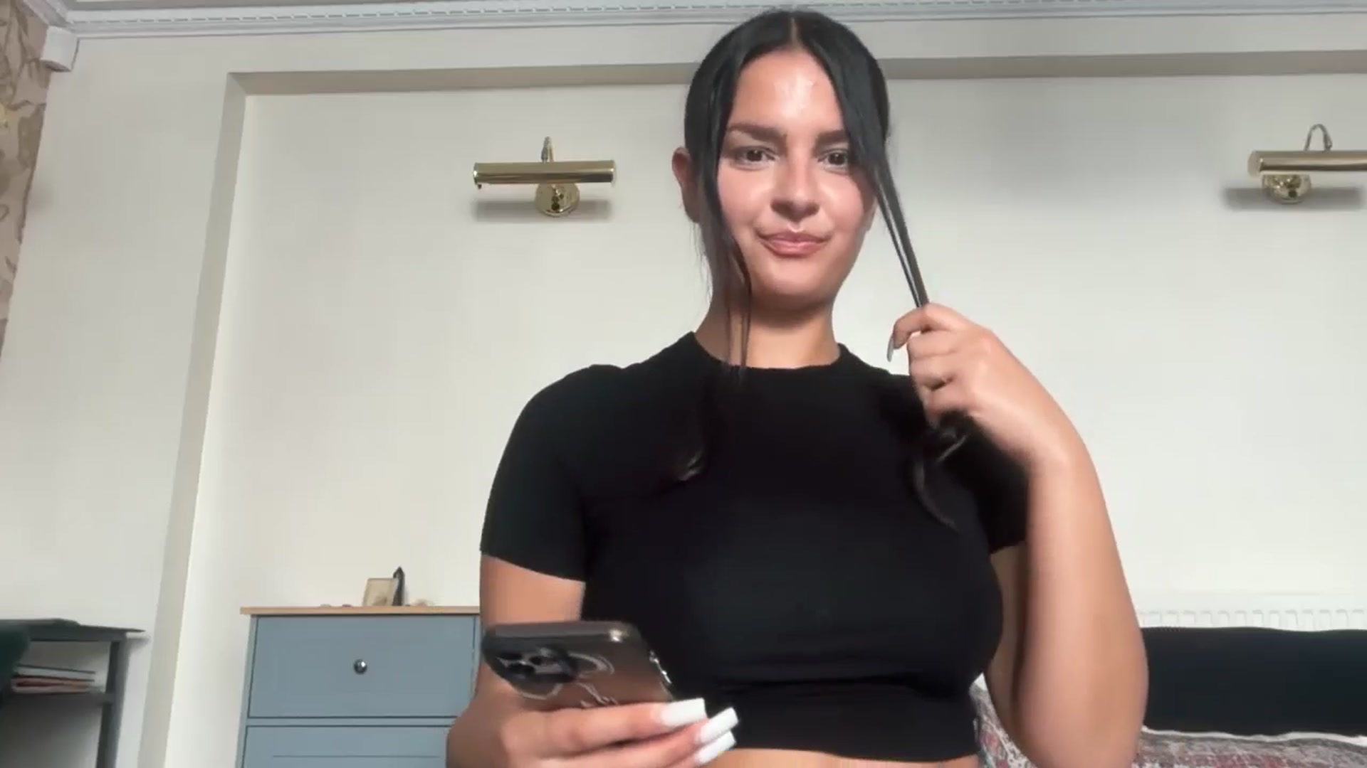 Gallery image thumbnail from Jade_Noir53's myfreecams stream on, 09/19/2025, 13:24 image 3 of 20