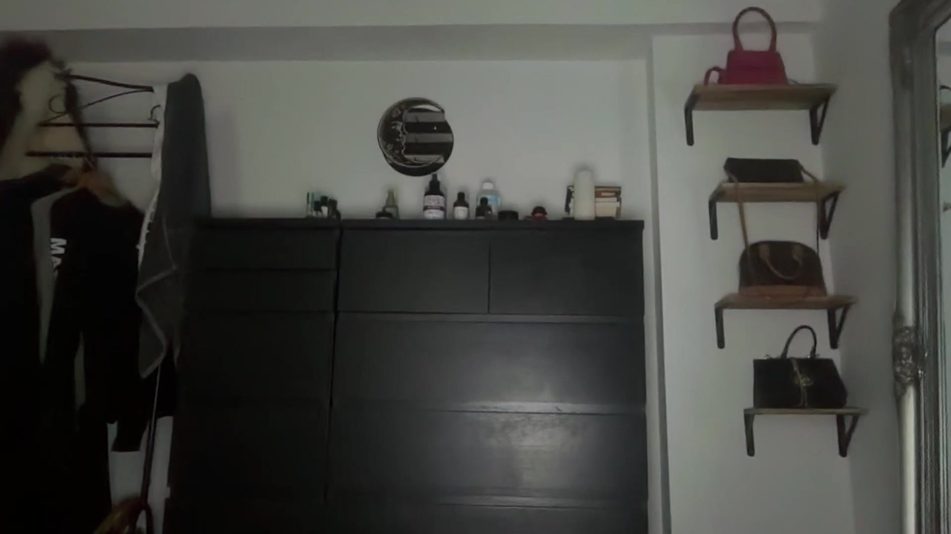 Gallery image thumbnail from Jade_Noir53's myfreecams stream on, 10/03/2025, 17:04 image 14 of 20