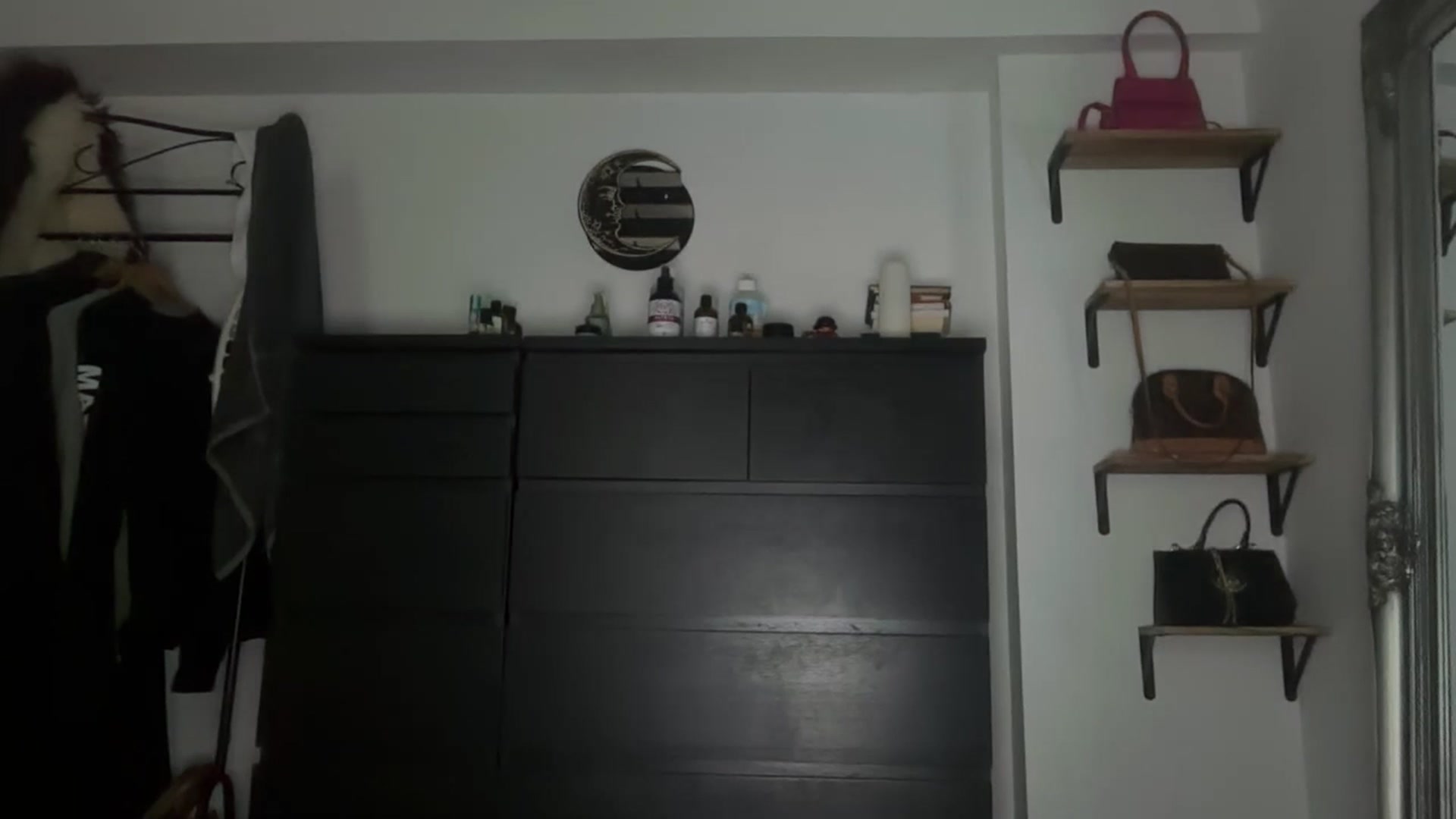 Gallery image thumbnail from Jade_Noir53's myfreecams stream on, 10/03/2025, 17:04 image 13 of 20