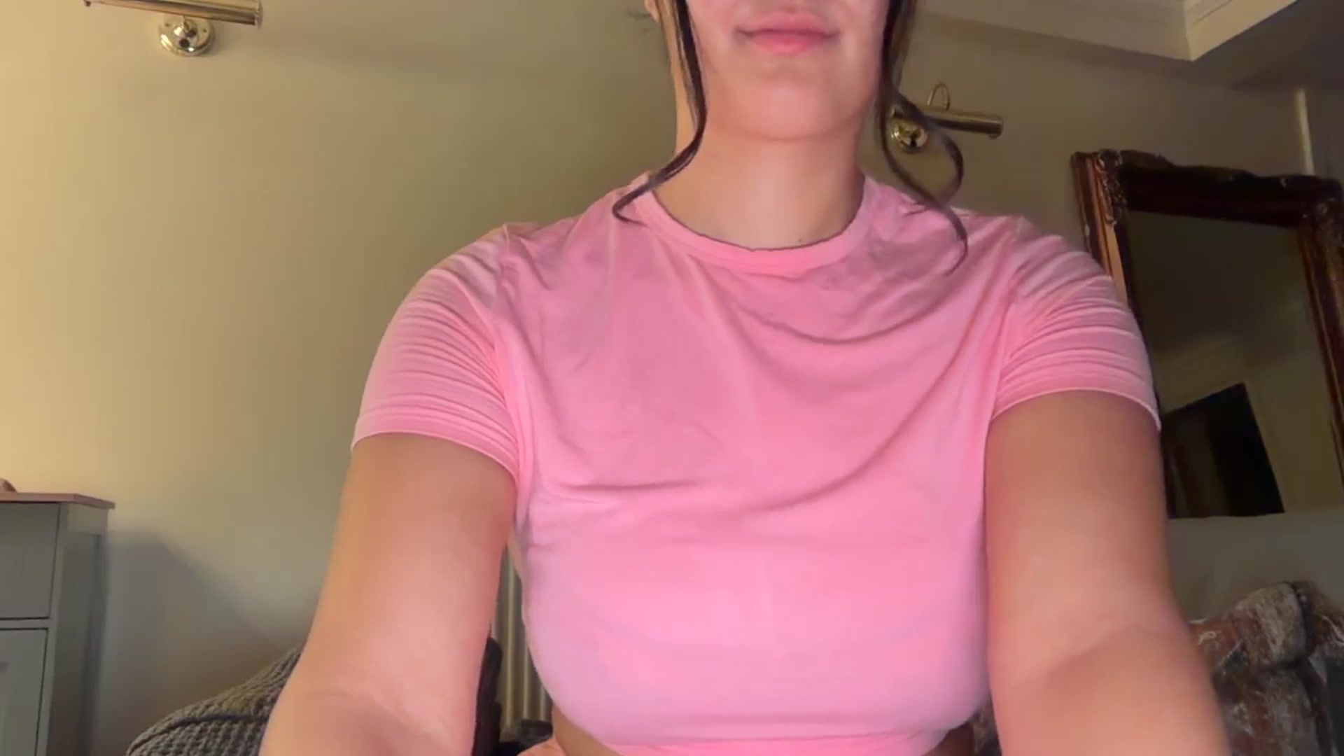 Gallery image thumbnail from Jade_Noir53's myfreecams stream on, 11/07/2025, 17:45 image 14 of 20