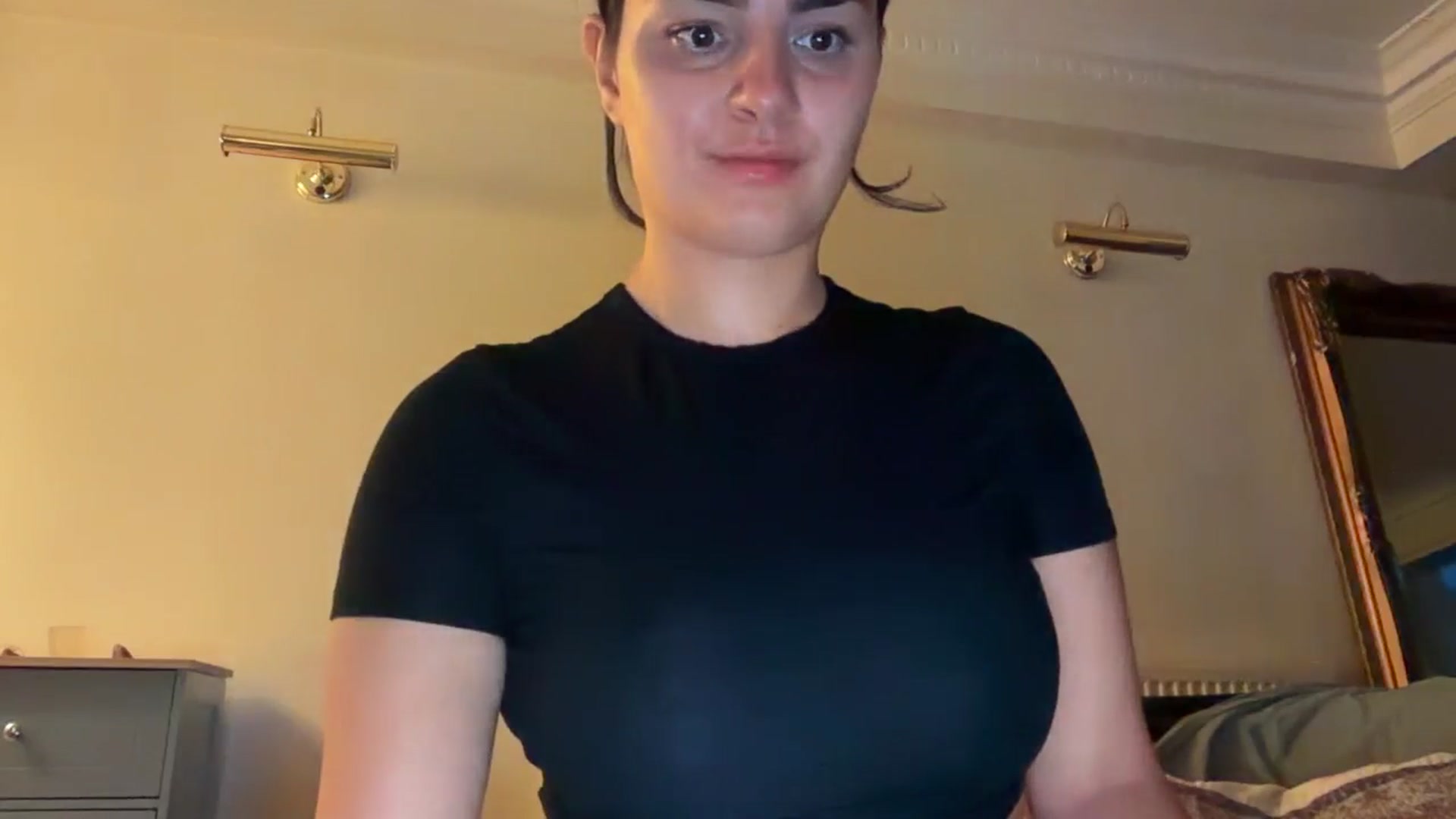 Gallery image thumbnail from Jade_Noir53's myfreecams stream on, 11/08/2025, 16:29 image 12 of 20