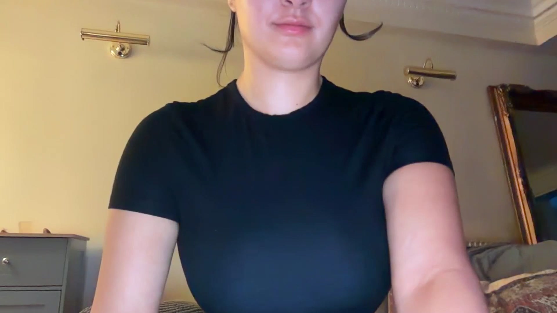 Gallery image thumbnail from Jade_Noir53's myfreecams stream on, 11/08/2025, 16:29 image 19 of 20