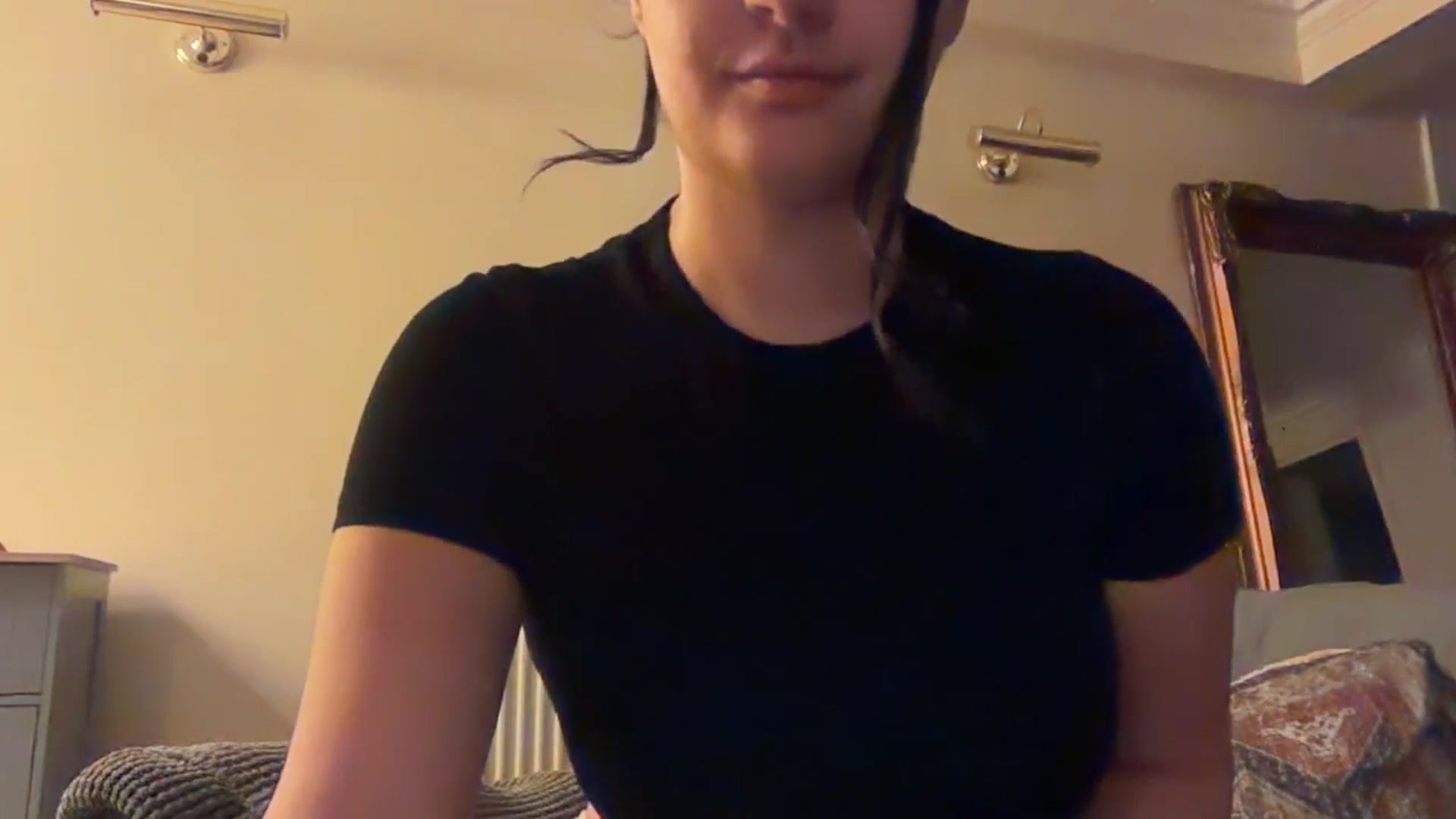 Gallery image thumbnail from Jade_Noir53's myfreecams stream on, 11/08/2025, 19:50 image 11 of 20