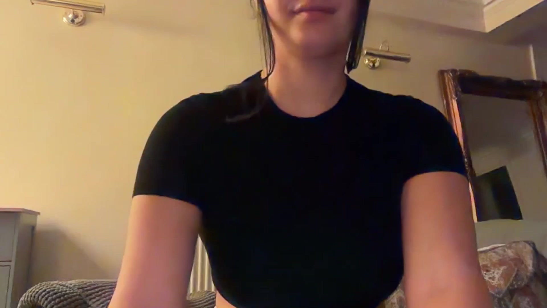 Gallery image thumbnail from Jade_Noir53's myfreecams stream on, 11/08/2025, 19:50 image 2 of 20