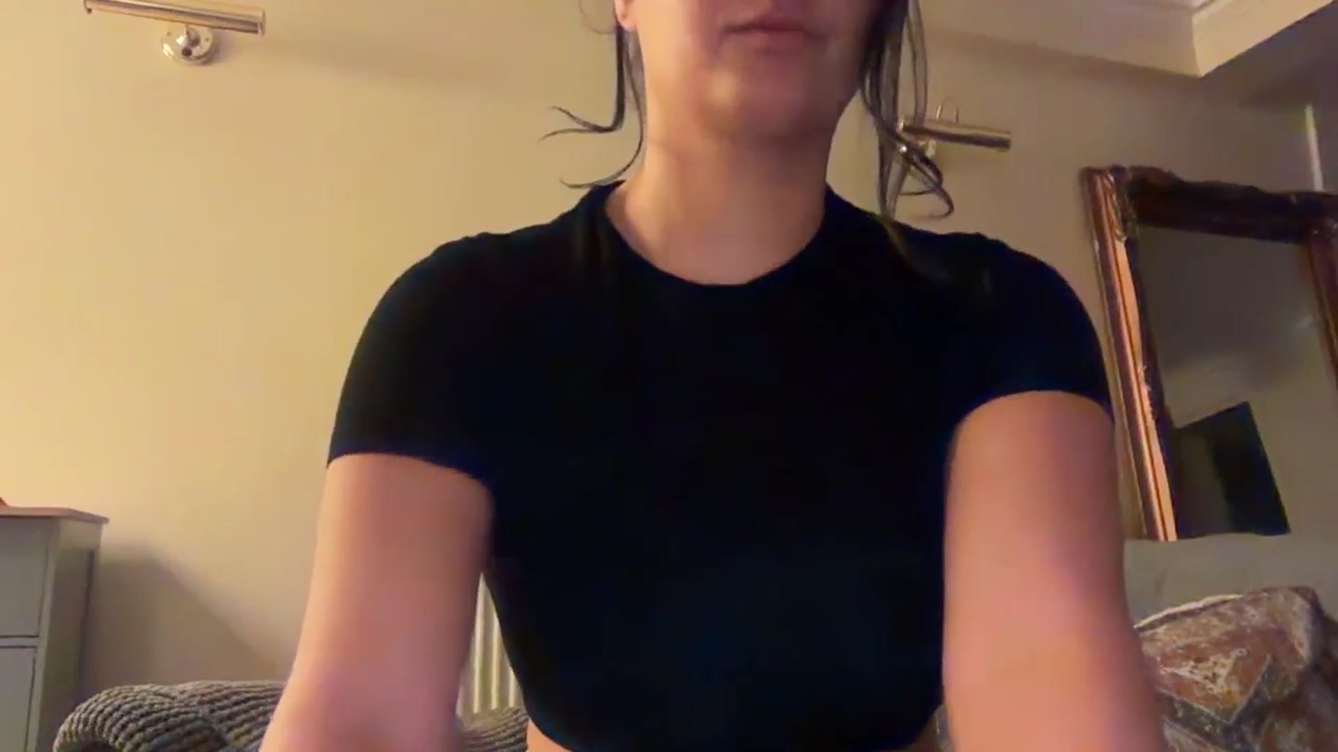 Gallery image thumbnail from Jade_Noir53's myfreecams stream on, 11/08/2025, 19:50 image 12 of 20