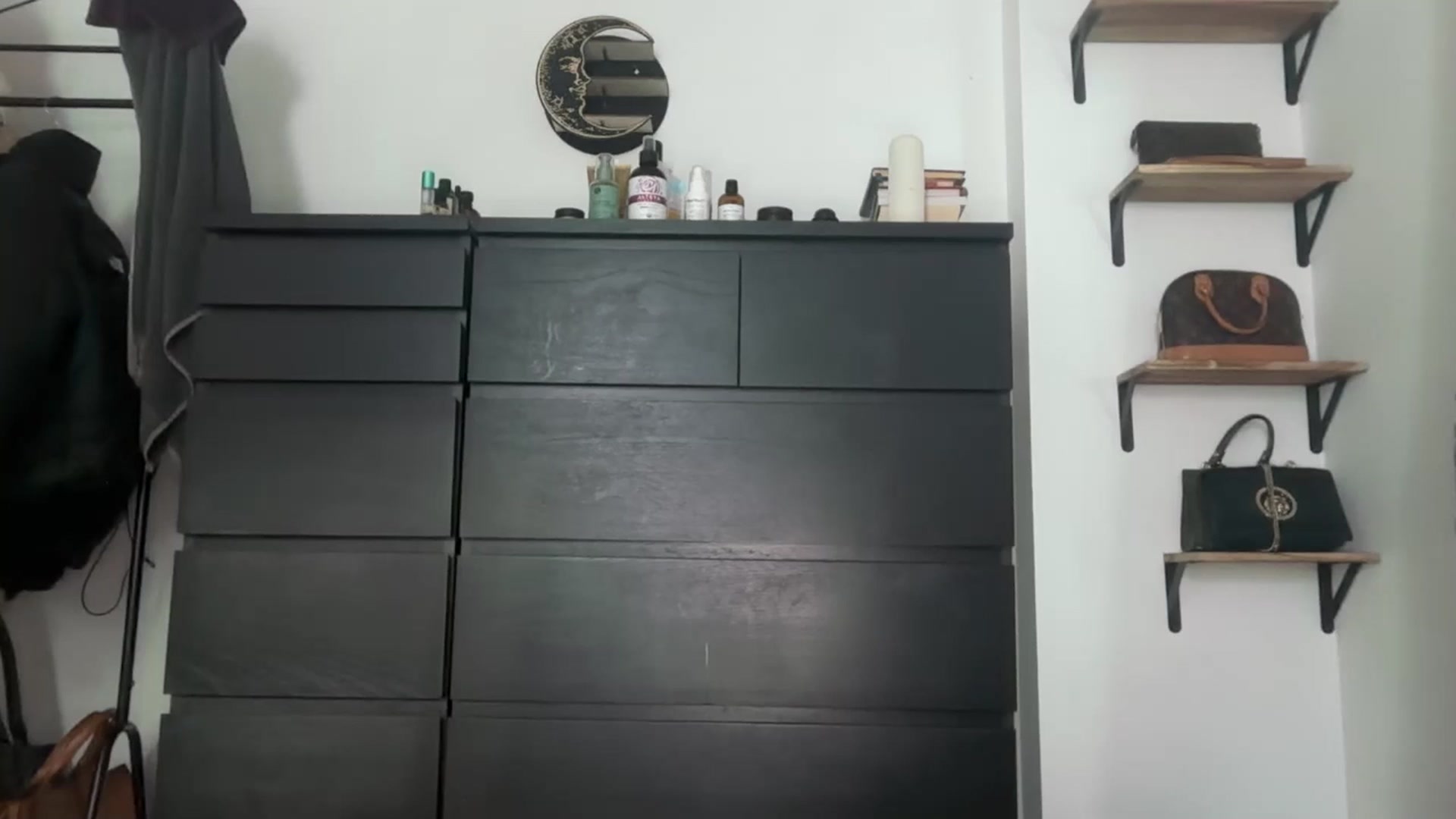 Gallery image thumbnail from Jade_Noir53's myfreecams stream on, 11/09/2025, 14:23 image 13 of 20