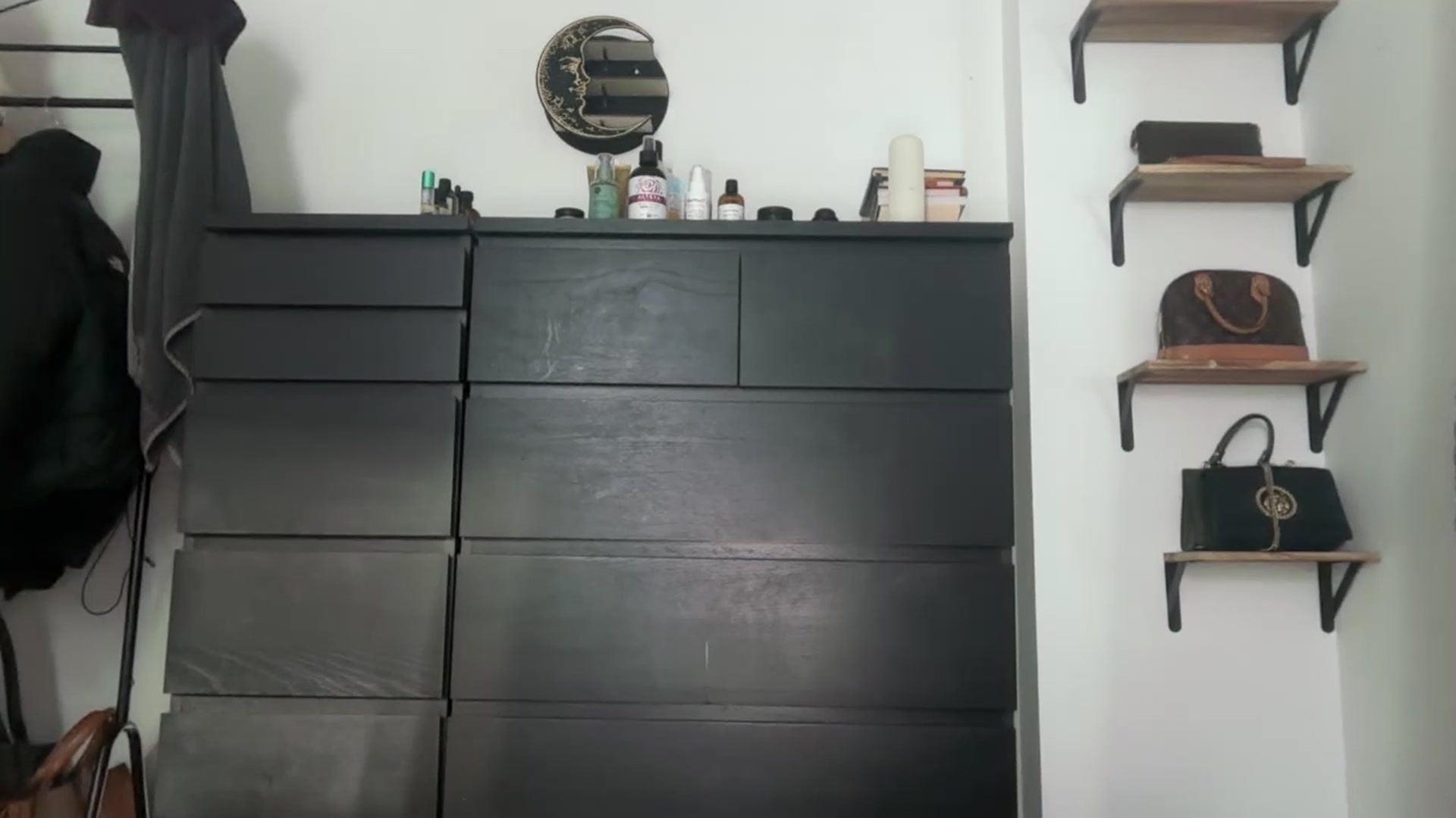 Gallery image thumbnail from Jade_Noir53's myfreecams stream on, 11/09/2025, 14:23 image 14 of 20