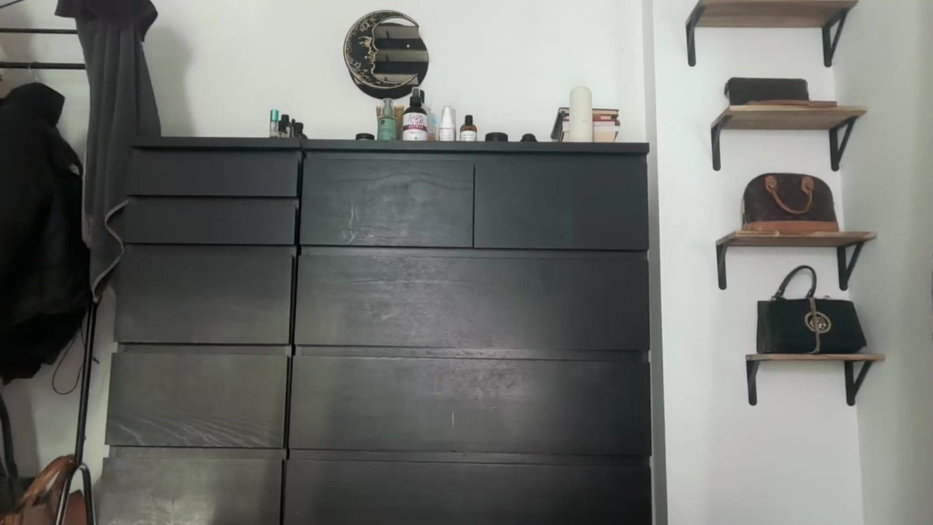 Gallery image thumbnail from Jade_Noir53's myfreecams stream on, 11/09/2025, 14:23 image 10 of 20