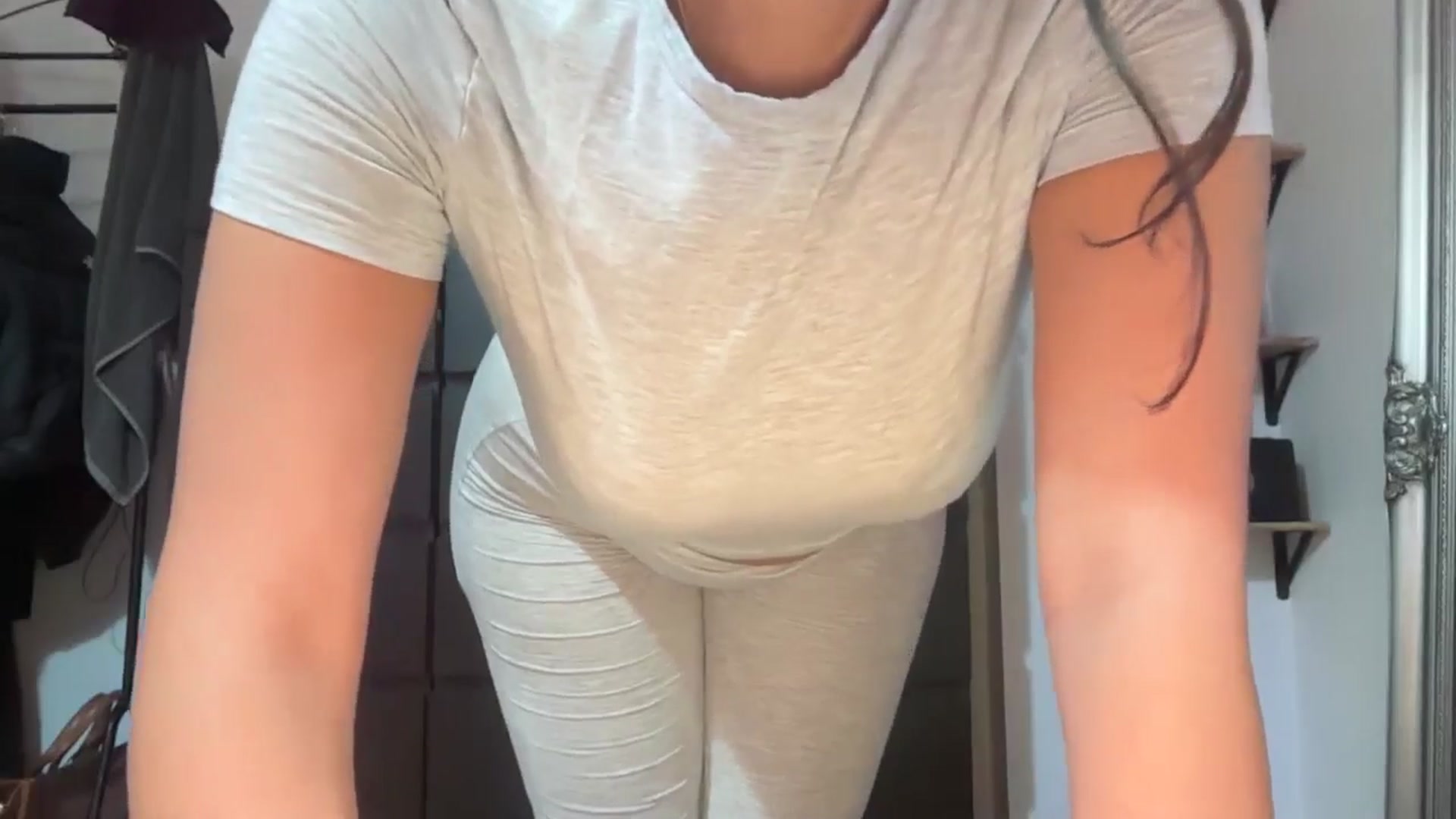 Gallery image thumbnail from Jade_Noir53's myfreecams stream on, 11/28/2025, 17:39 image 13 of 20