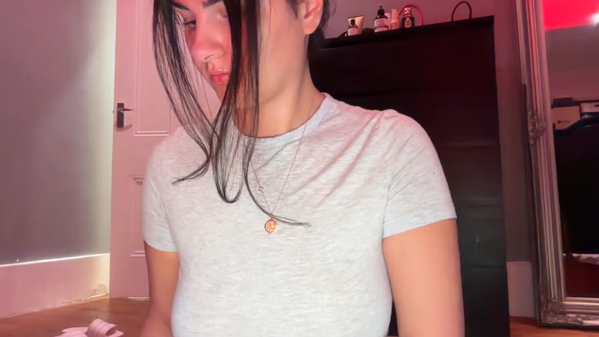 Gallery image thumbnail from Jade_Noir53's myfreecams stream on, 12/11/2025, 20:08 image 7 of 20